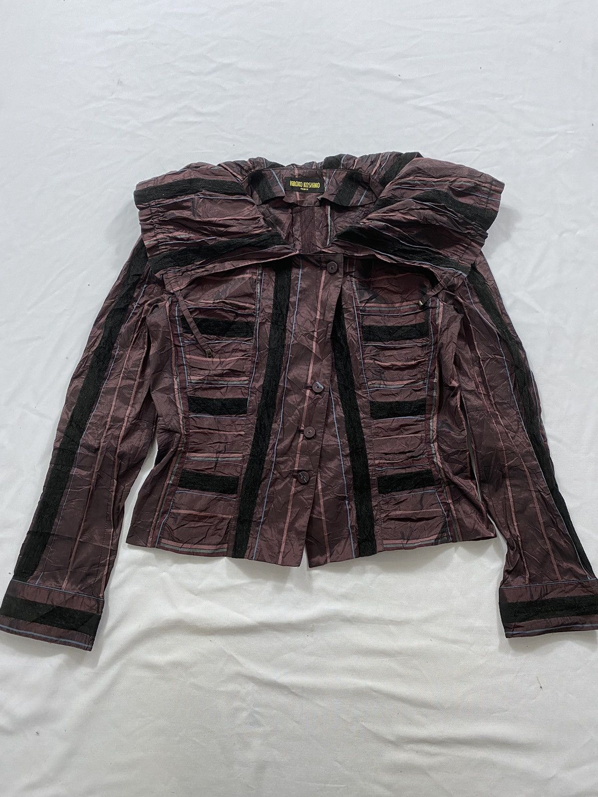Hiroko Koshino Homme Hiroko Koshino Button Shirt Japanese lgb style Size US M / EU 48-50 / 2 - 1 Thumbnail
