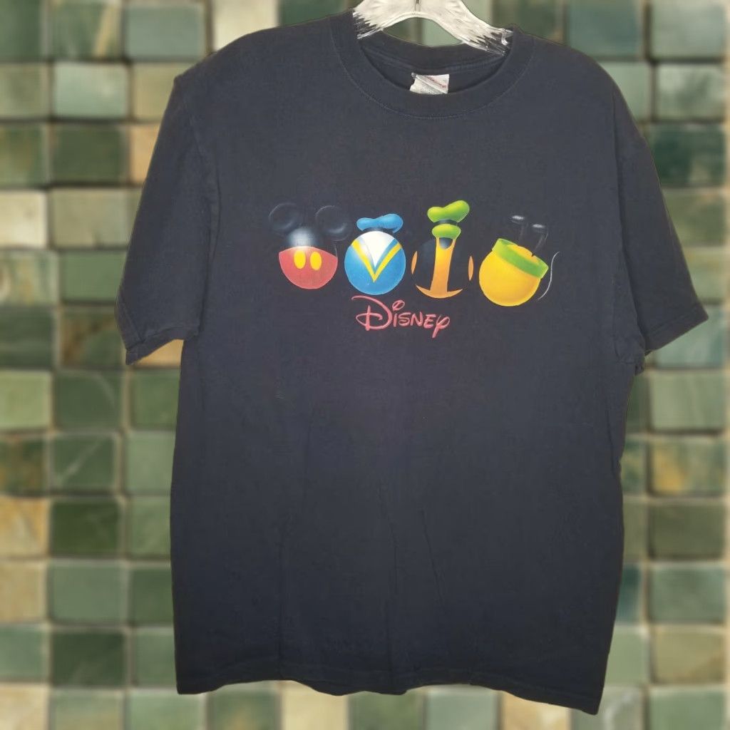 Disney Disney Brand Shirt Men L Blue Disney Shopping T-Shirt Please note: structure ends with gender. Size US L / EU 52-54 / 3 - 1 Thumbnail