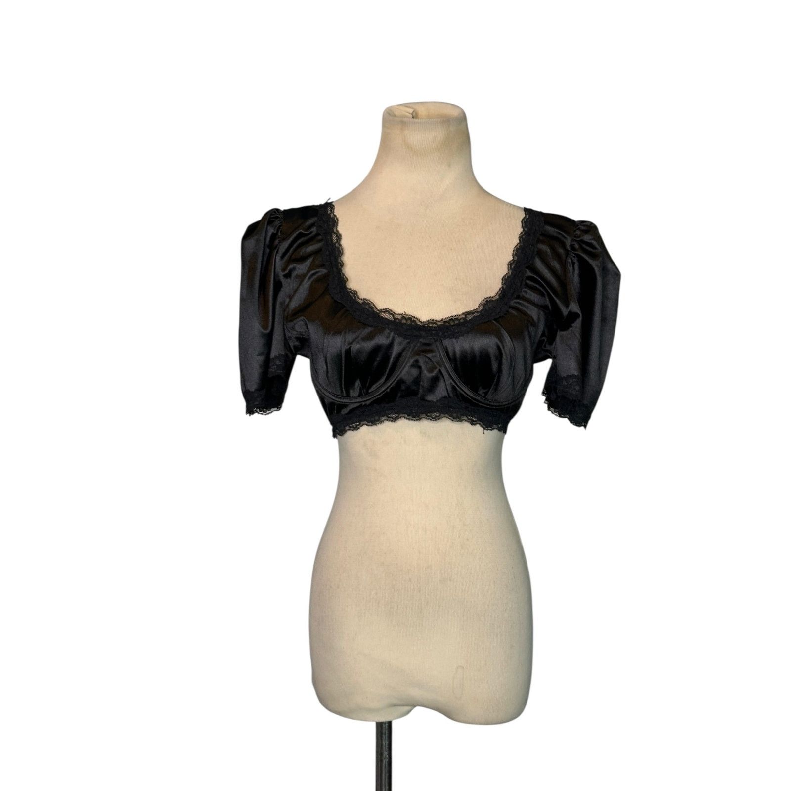 PRINCESS POLLY Princess Polly black short sleeves crop blouse size 12 Size XL / US 12-14 / IT 48-50 - 8 Thumbnail