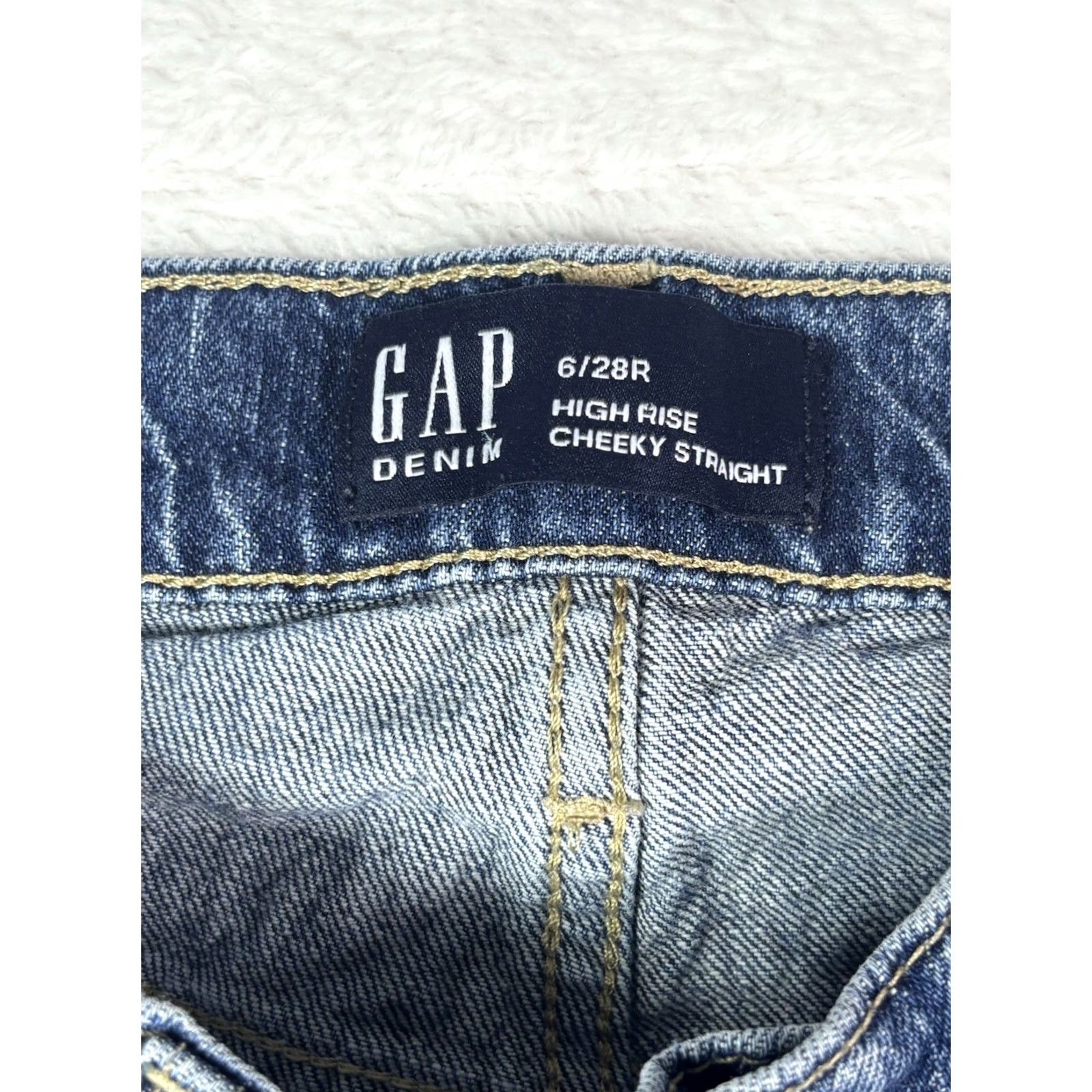 Gap Gap Jeans Womens 6/28R Distressed Straight Denim Button Fly Blue Dark Wash Cotton Spandex Regular Rise High Rise + Jeans Womens Size 28" / US 6 / IT 42 - 6 Thumbnail