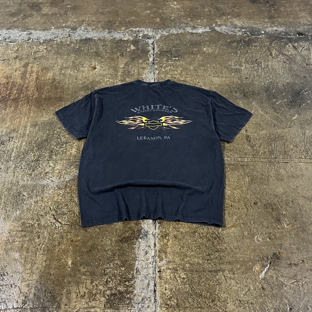 Harley Davidson × Vintage Crazy Vintage Harley Davidson Flame Biker Logo Tee Shirt Size US XL / EU 56 / 4 - 2 Thumbnail