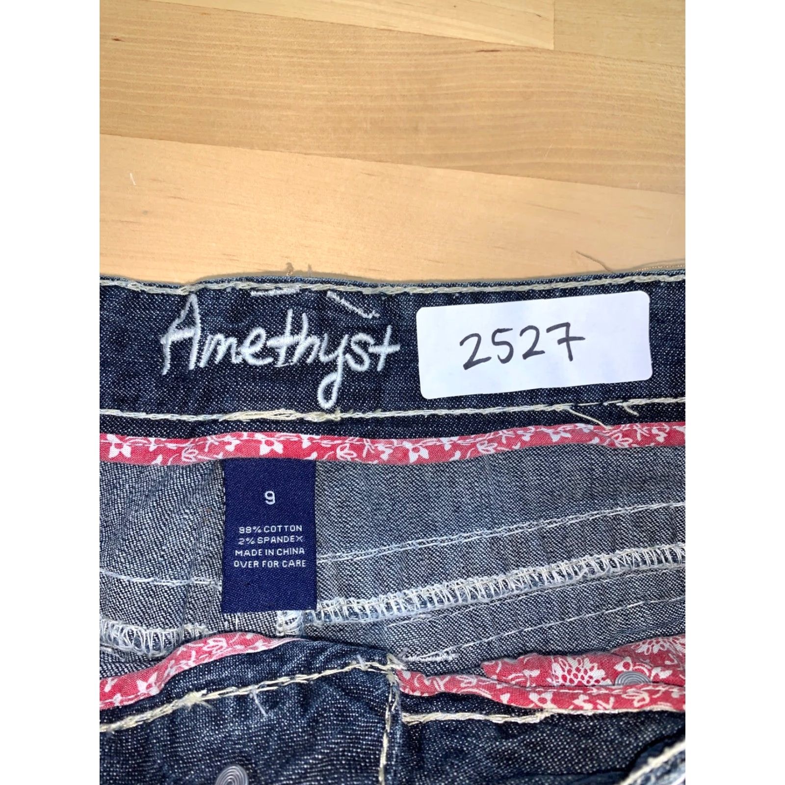 Vintage Amethyst Low Rise Cut Off Jean Shorts Juniors Size 9 Distressed #2527 Size 24" / US 00 / IT 34 - 3 Thumbnail