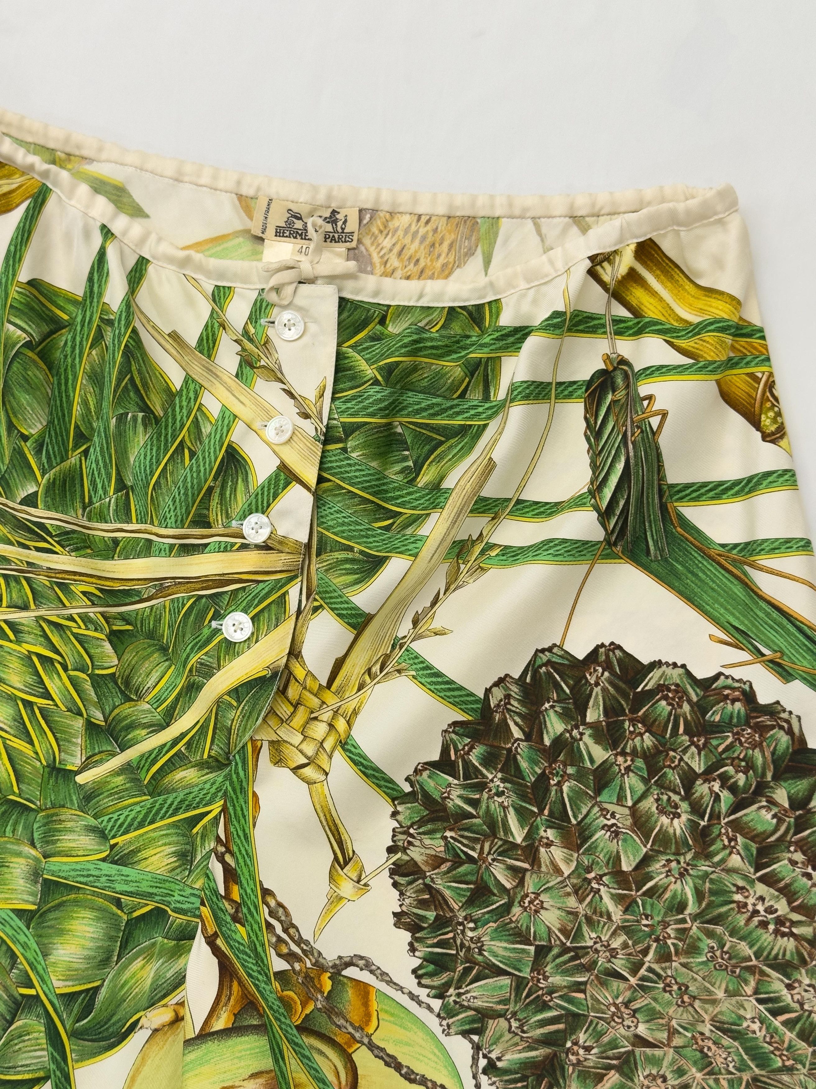 Hermes HERMÈS “Jardin Créole” Silk Shorts Size 29" - 2 Thumbnail