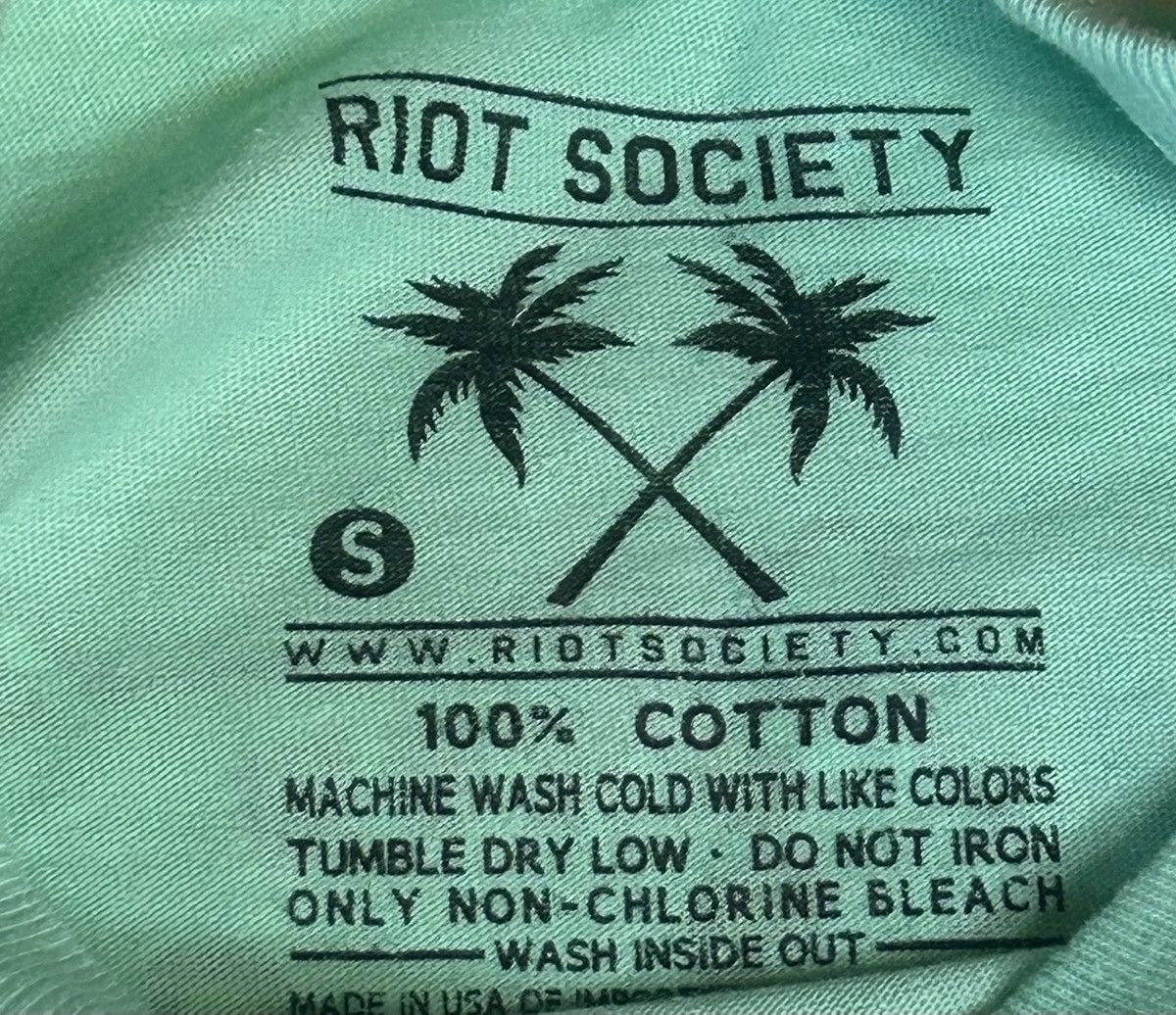 Riot Society Riot Society Lucky Cat Graphic Tee – Size S – Mint Green Size US S / EU 44-46 / 1 - 5 Thumbnail