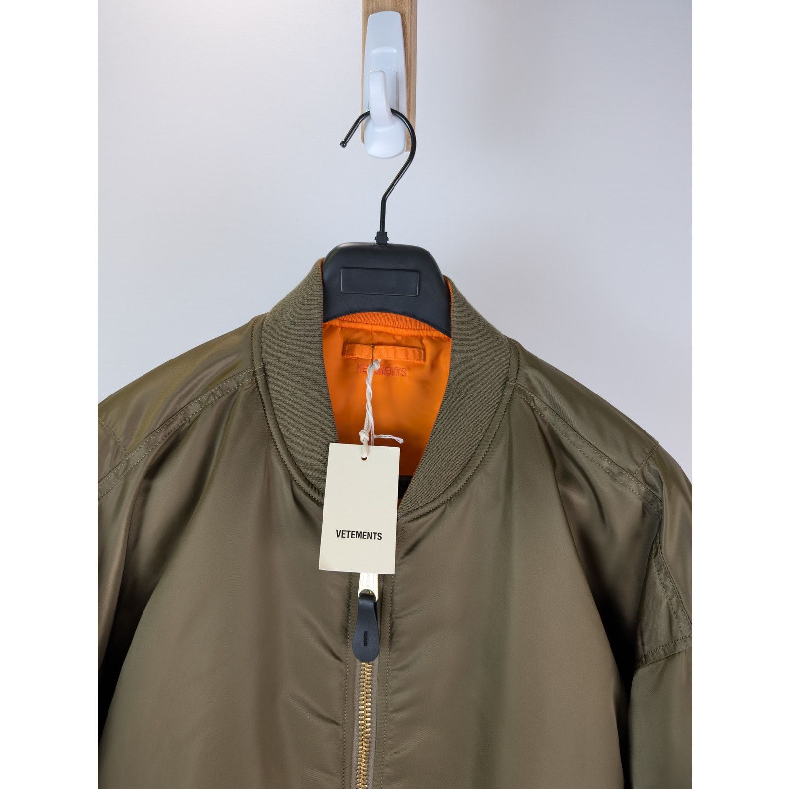 Vetements o1rshd1 Cargo Bomber Jacket in Green Size US M / EU 48-50 / 2 - 7 Thumbnail
