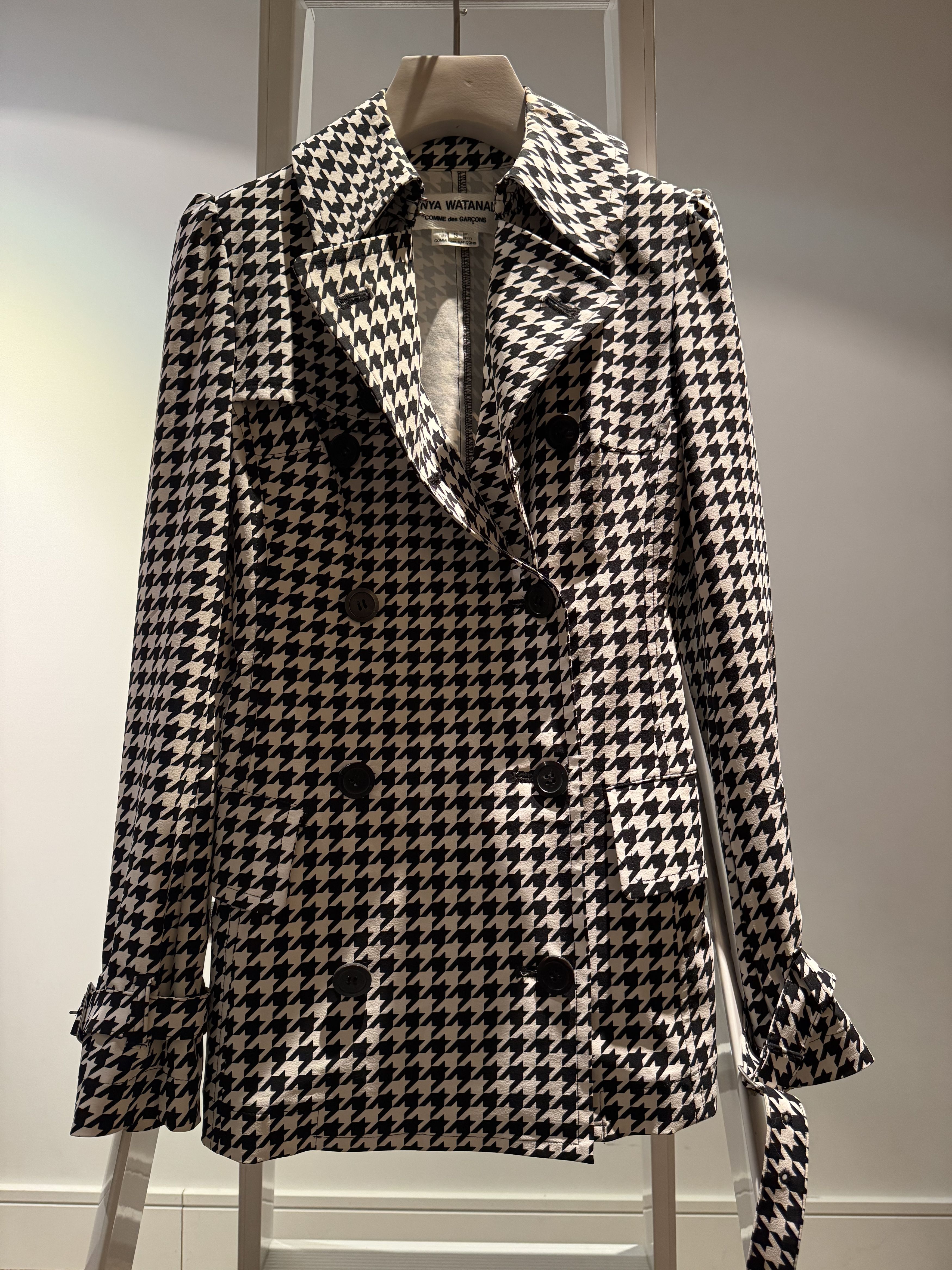Junya Watanabe Junya Watanabe Houndstooth Short Trench (Size S) Size S / US 4 / IT 40 - 1 Thumbnail