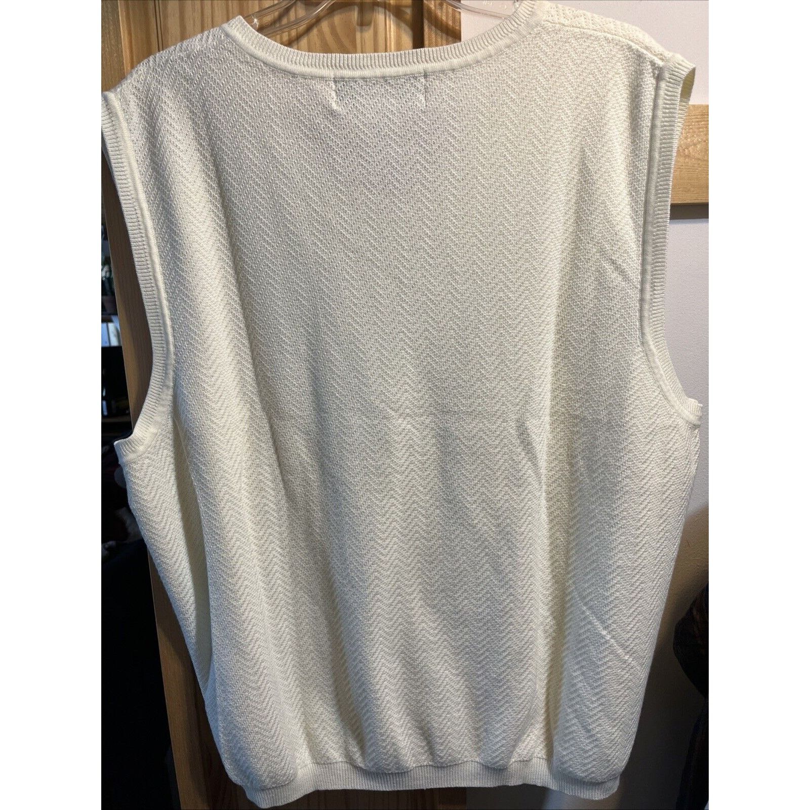 Consensus Sportswear VTG Consensus Golf Sweater Vest Men XL White Cotton Pullover Size US XL / EU 56 / 4 - 6 Thumbnail