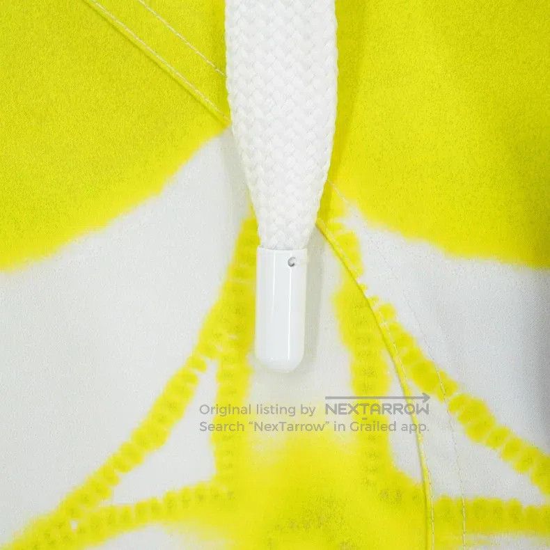 Louis Vuitton Louis Vuitton Lemon yellow three-flower full-print assault Size US M / EU 48-50 / 2 - 2 Thumbnail