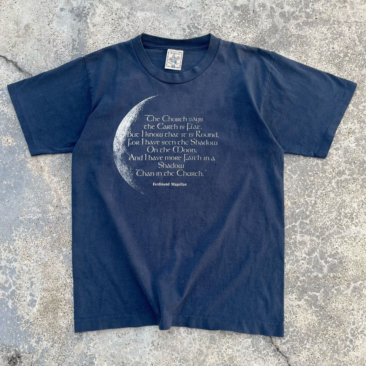 Vintage Vintage 90s Ferdinand Magellan Made In Usa Quotes Size US L / EU 52-54 / 3 - 1 Thumbnail