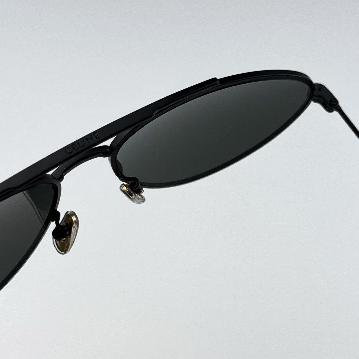 Celine NEW Celine CL40077U 02A Pilot Unisex Sunglasses CL 40077U Size ONE SIZE - 7 Thumbnail