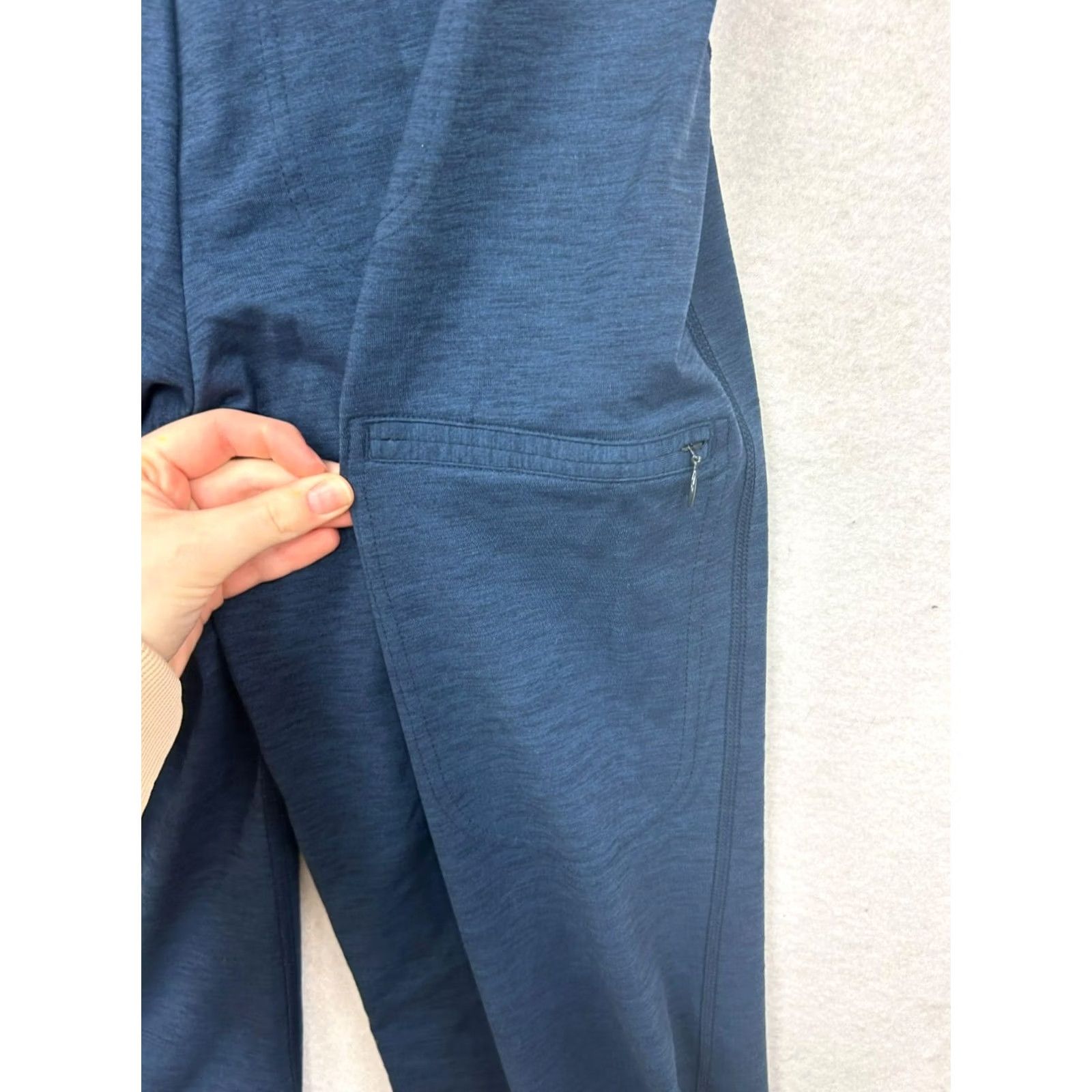 Duluth Trading Company Duluth Trading Womens Pants Knit Stretch M Blue Ankle Nylon Polyester 6598 Size 32" / US 10 / IT 46 - 4 Thumbnail
