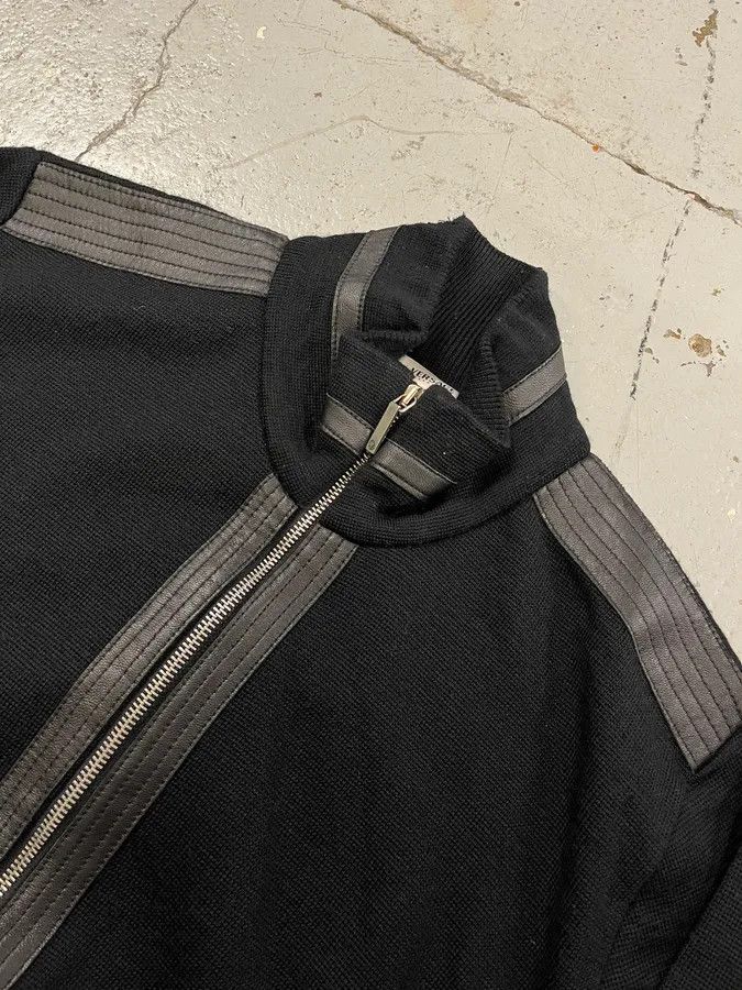 Versace 2000s Versace Black Wool & Leather Hybrid Jacket Size US M / EU 48-50 / 2 - 5 Thumbnail