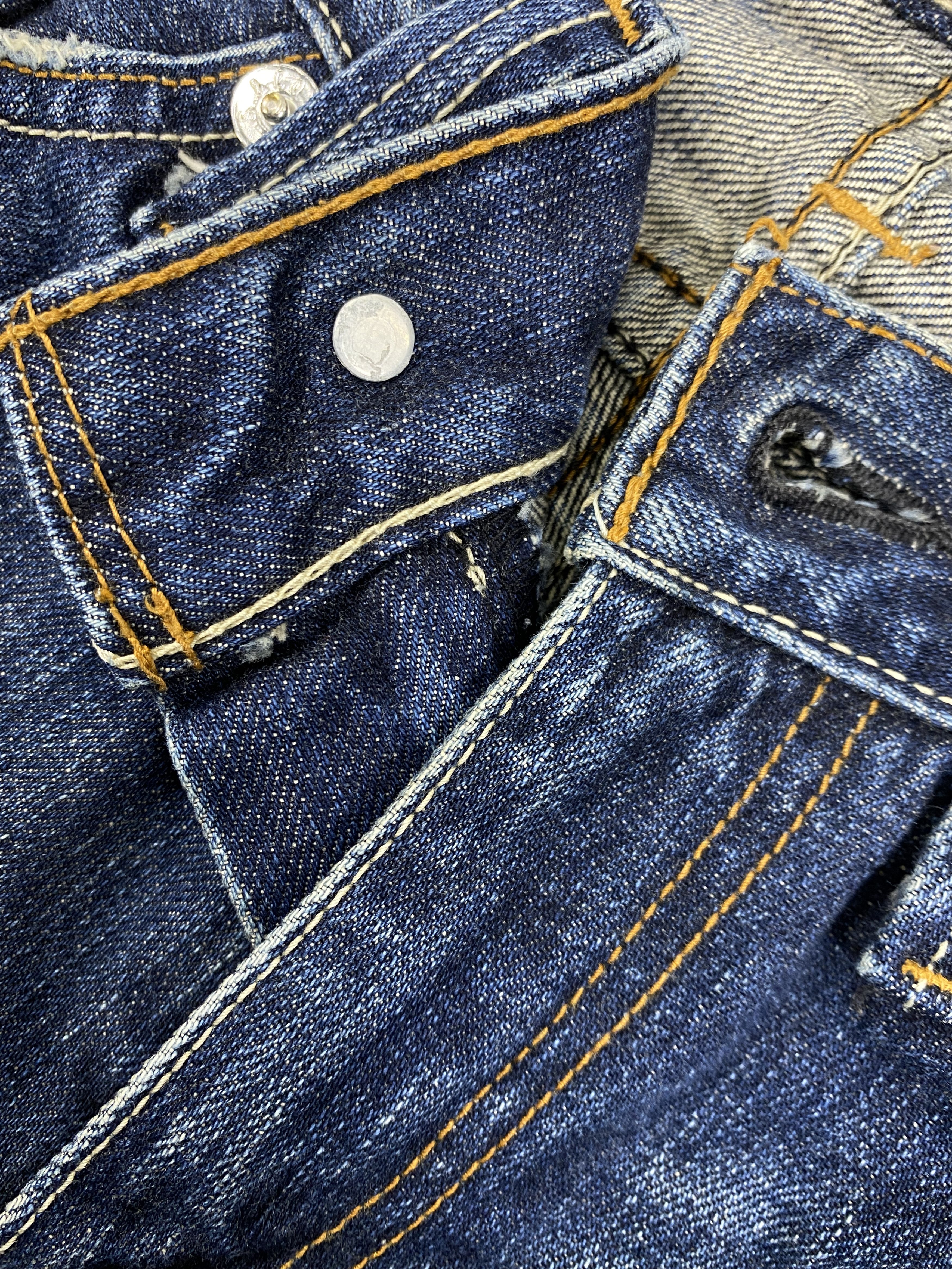 Levi's Distressed Vintage Levi's 708 Flare Jeans 31x32.5 - JN3523 Size US 31 - 8 Thumbnail