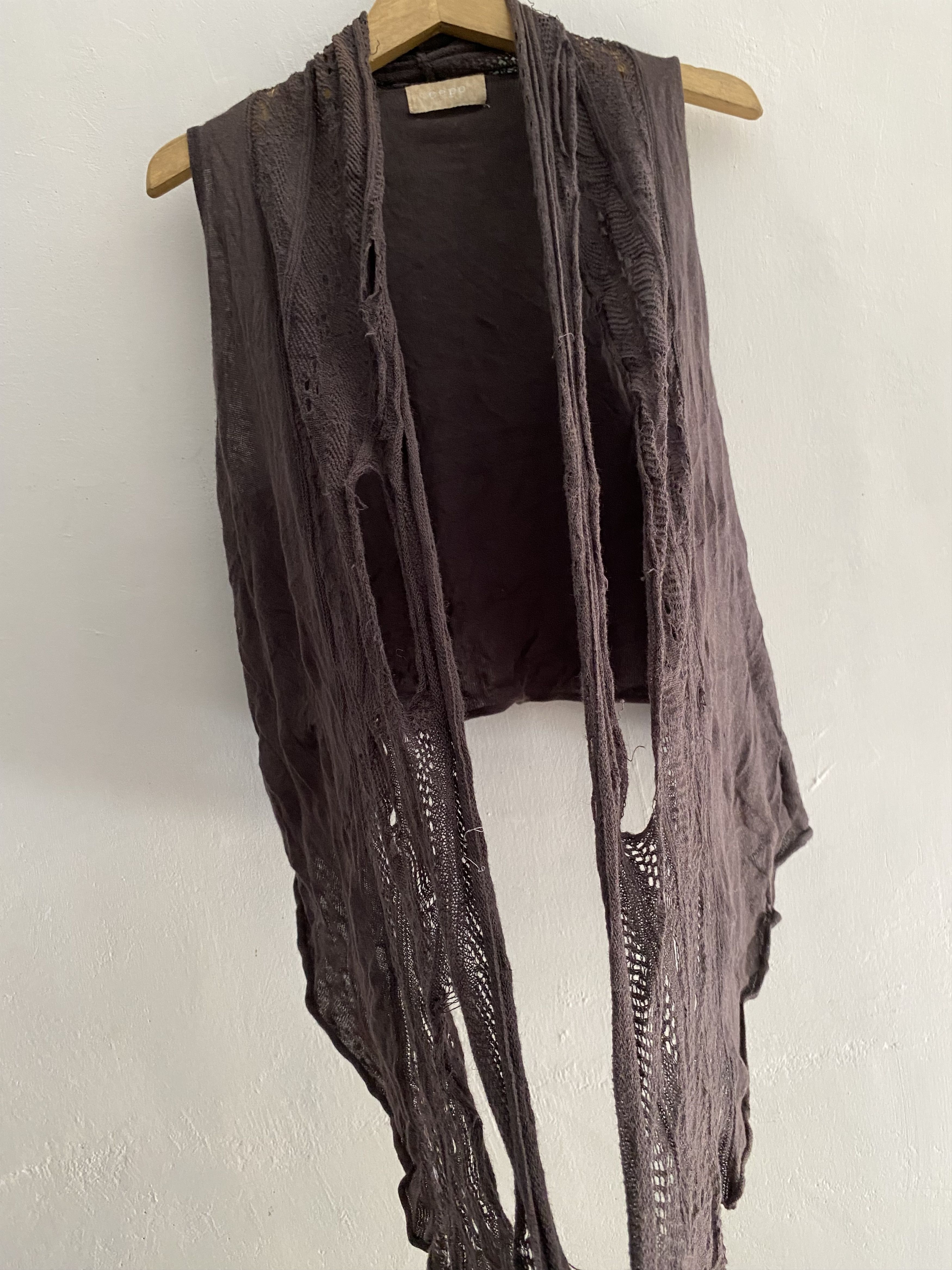 If Six Was Nine × Japanese Brand × Le Grande Bleu (L.G.B.) cepo distressed grunge cut out knit lgb style Size US M / EU 48-50 / 2 - 4 Thumbnail