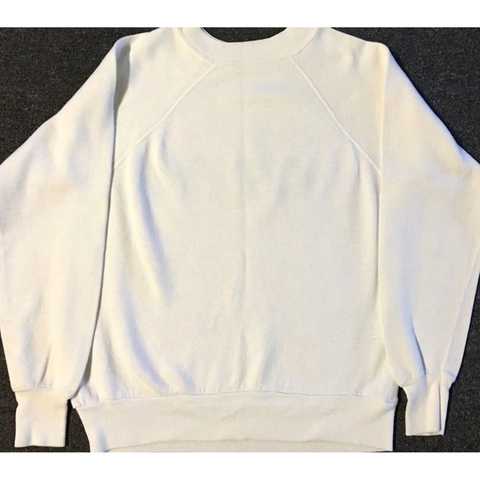 Vintage VINTAGE Moon Valley High School Faded Sweatshirt Hoodie XS White University 80s ASU College Retro Sweatshirt Mens Size US XS / EU 42 / 0 - 7 Thumbnail
