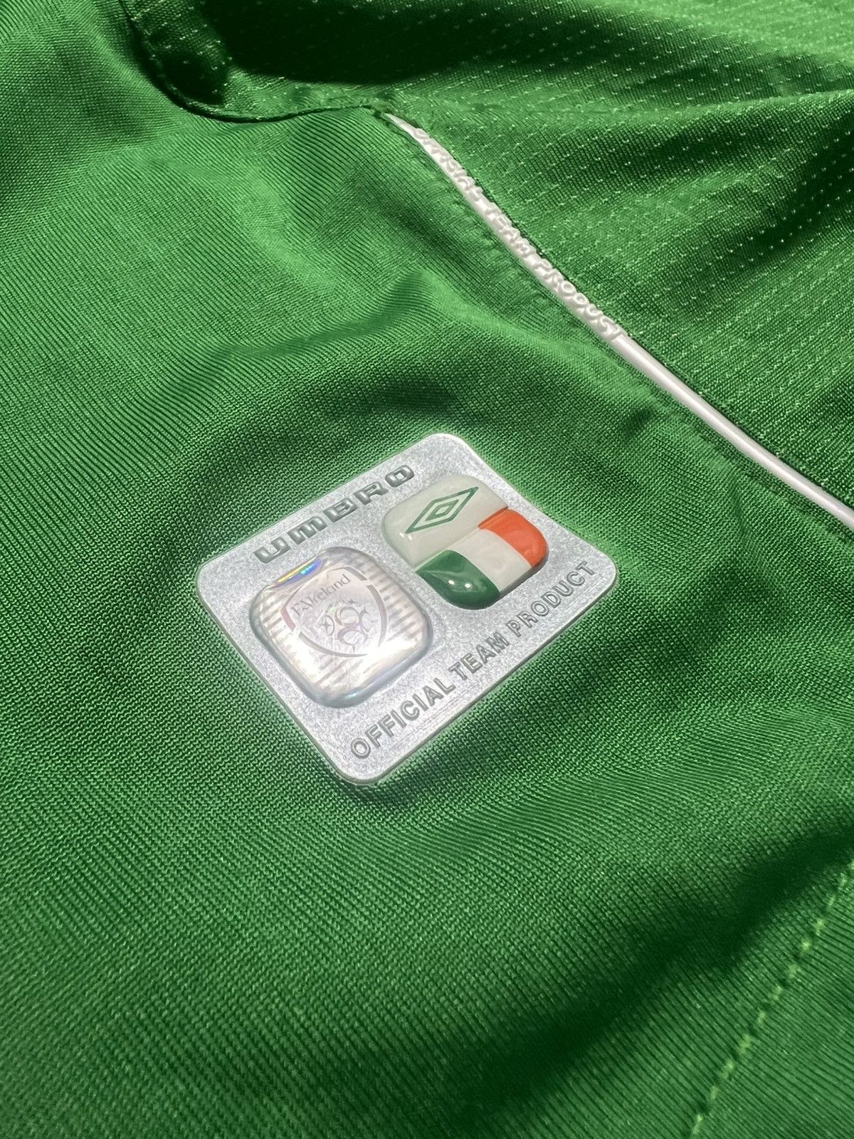 Umbro Republic of Ireland 2006 Umbro Home Jersey Long Sleeve Size US XL / EU 56 / 4 - 5 Thumbnail