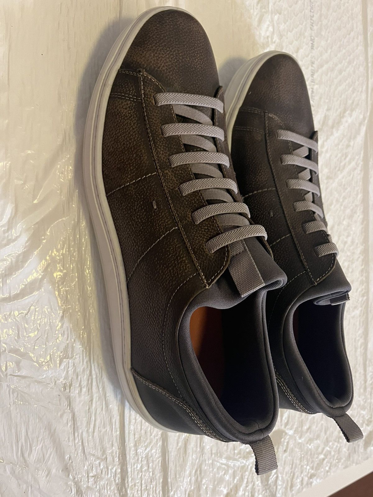 Martin Dingman Martin Dingman Cameron Pebble Grain Sneakers. Size US 11.5 / EU 44-45 - 2 Thumbnail
