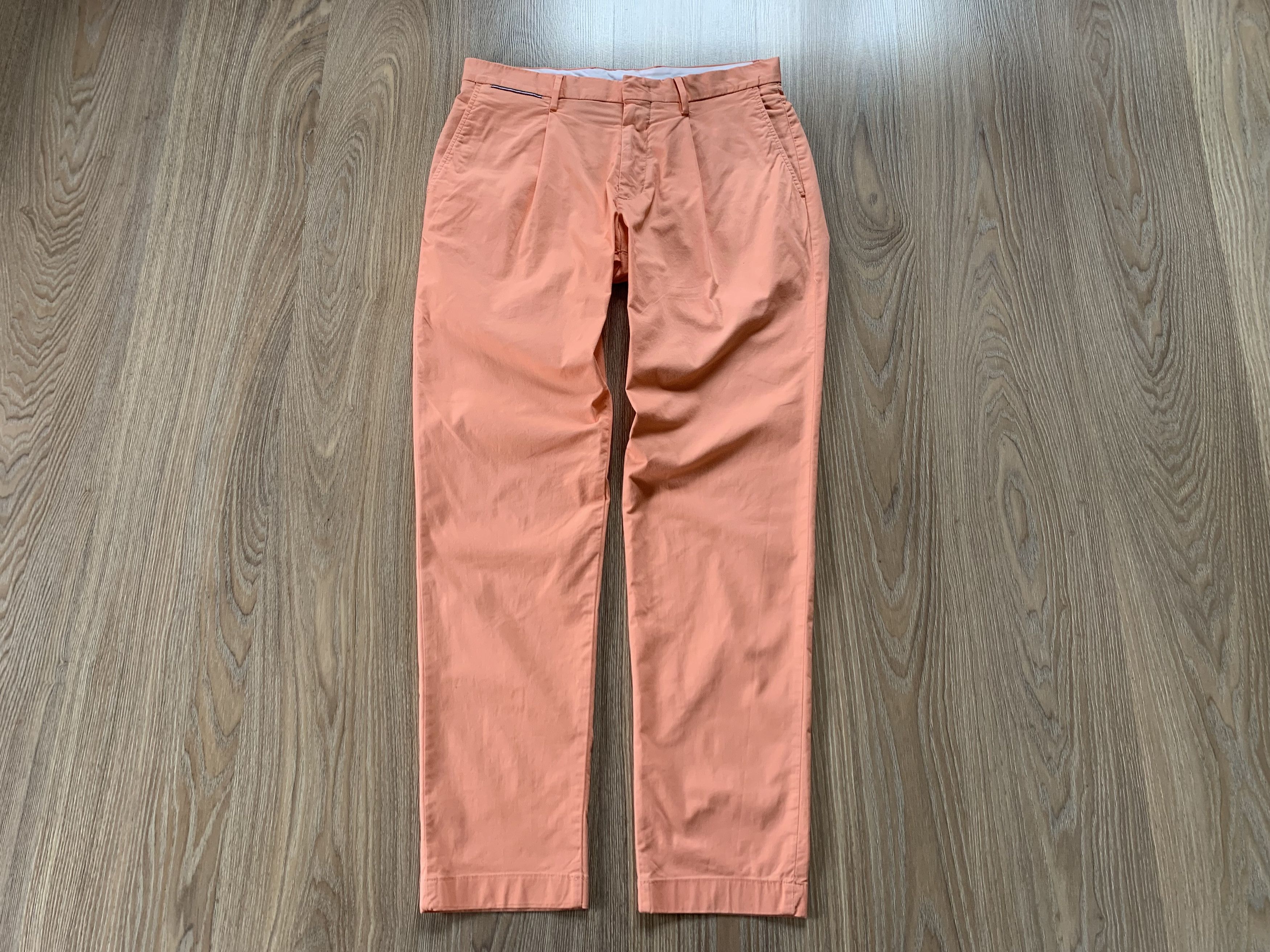 Designer × Tommy Hilfiger Tommy Hilfiger TH Flex Coral Casual Pants Size US 32 / EU 48 - 2 Thumbnail
