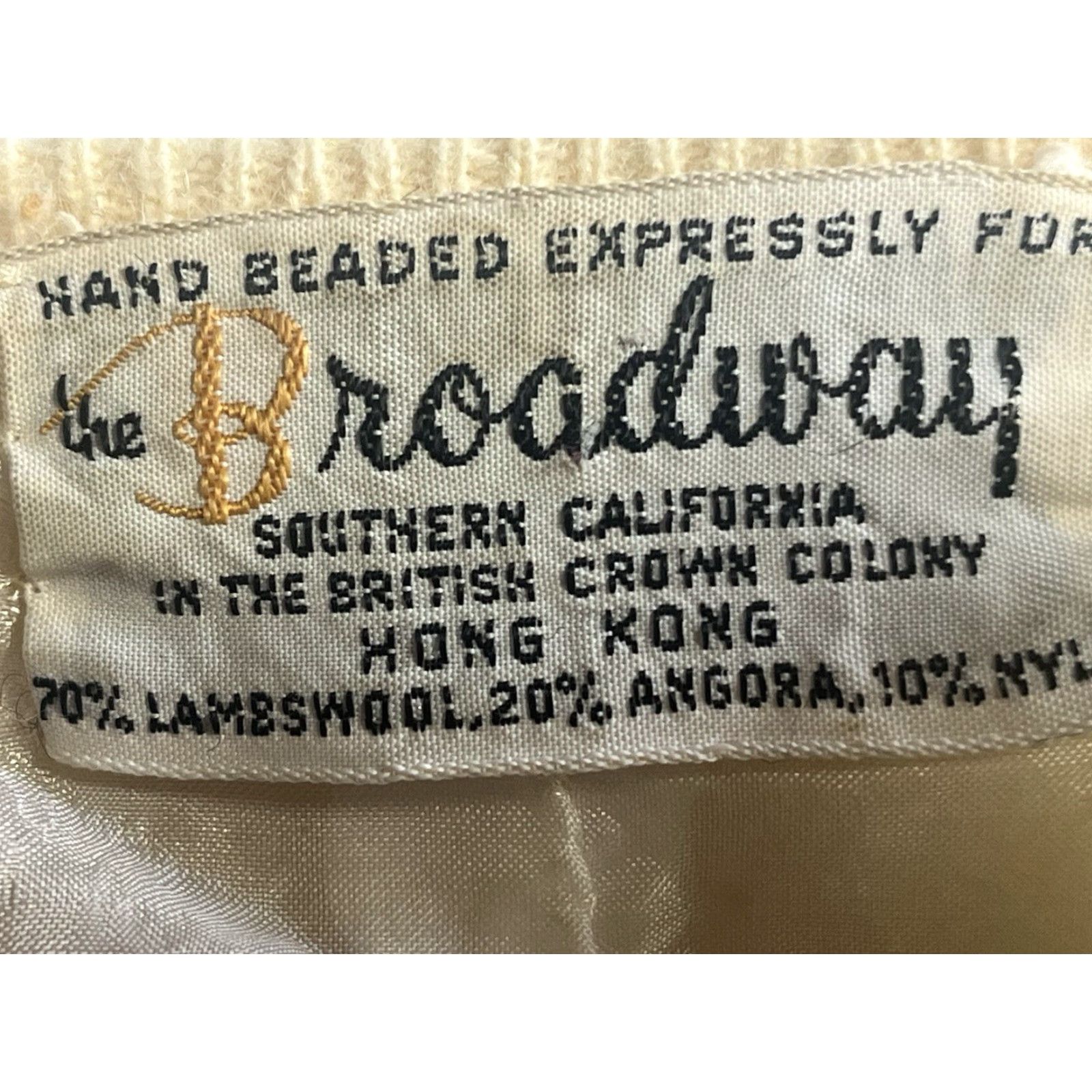 Vintage VINTAGE The Broadway Shirt Jacket Women's Size S Beige Lambswool Angora Cardigan Sweater - 90s style Mens? Size S / US 4 / IT 40 - 6 Thumbnail