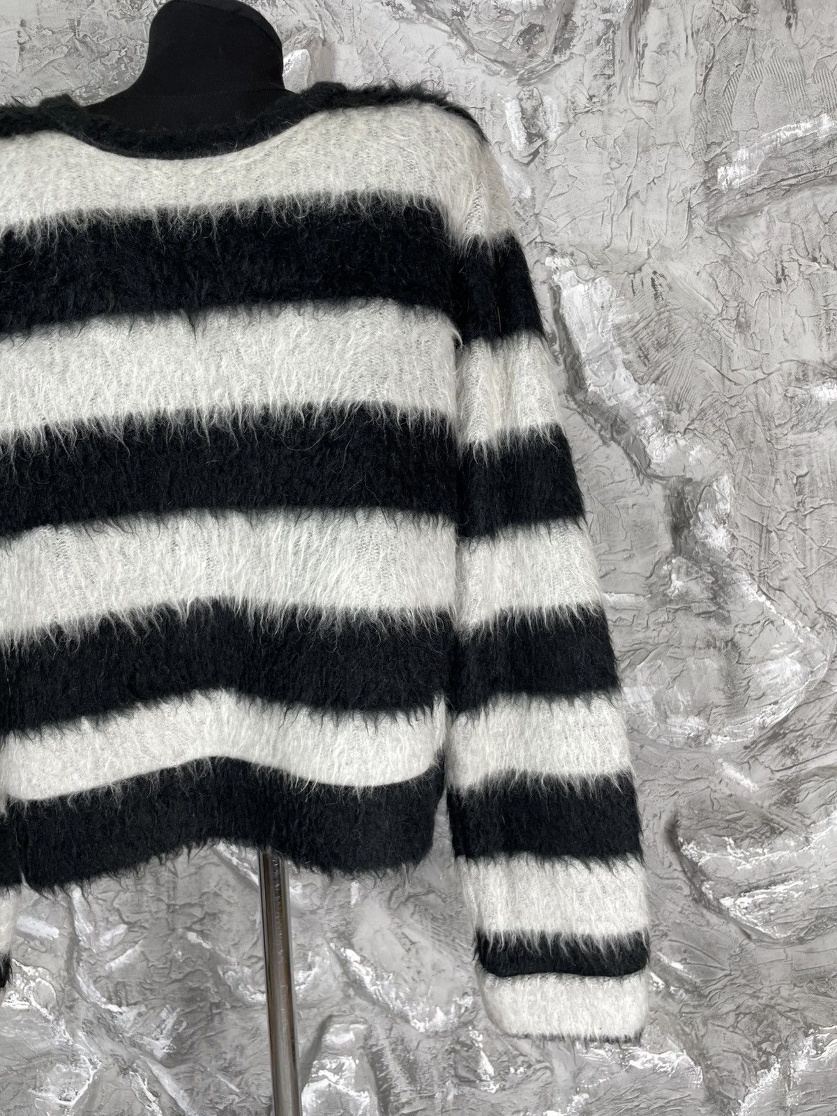 N21 N21 Striped Mohair Sweater RRP$500 Watanabe Yohji Marni Vibe Size US S / EU 44-46 / 1 - 6 Thumbnail