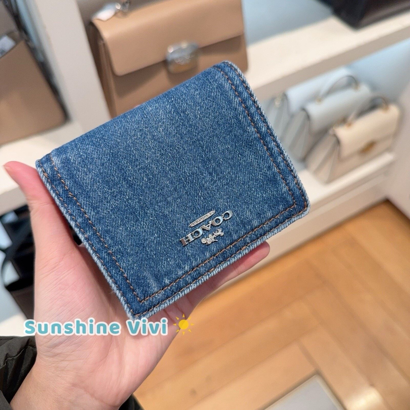 Coach NWT Coach Snap Wallet In denim/Silver/Indigo CAP07 Denim Size ONE SIZE - 1 Thumbnail