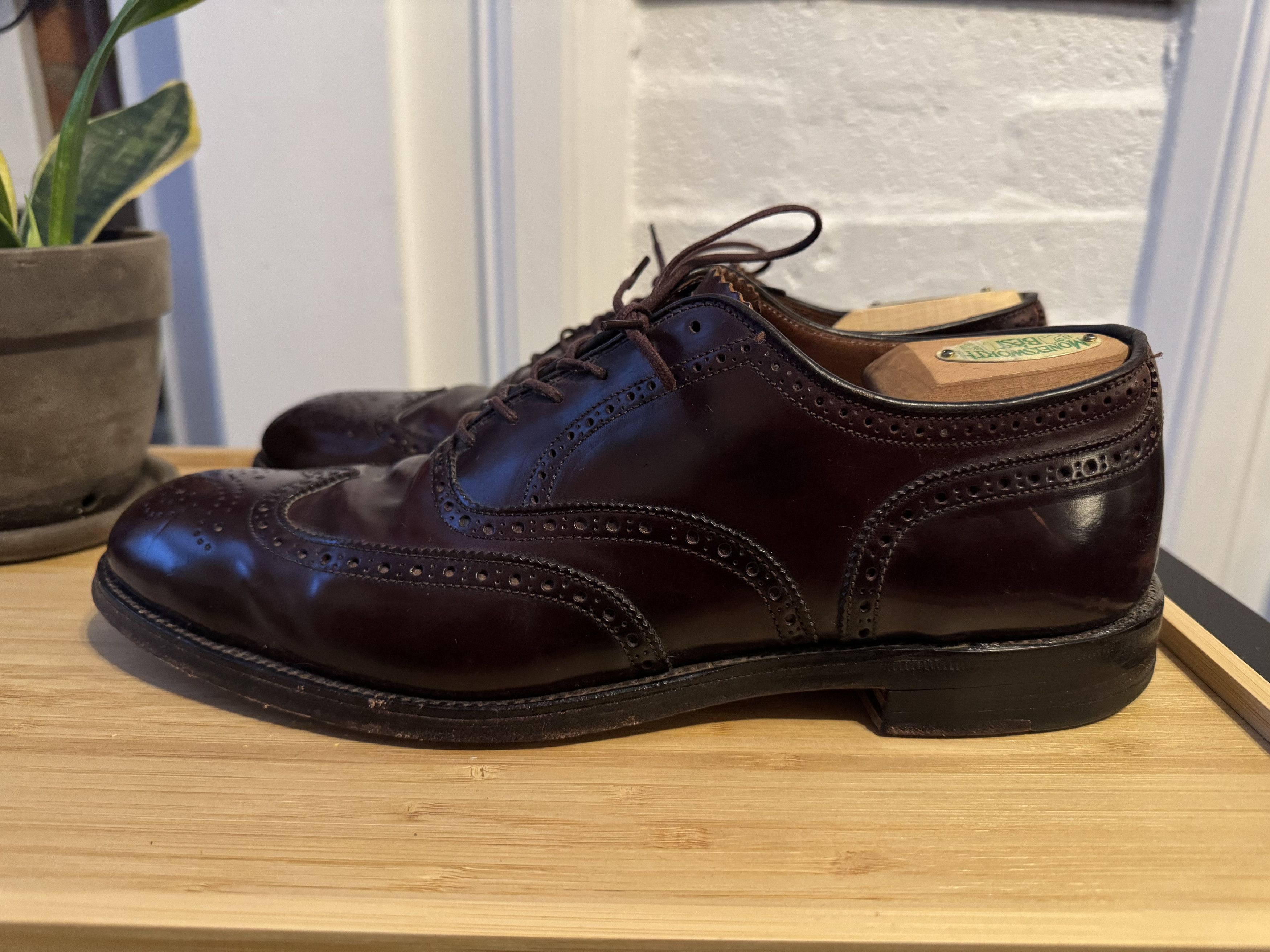 Alden Alden 974 Cordovan Wingtips Size US 10 / EU 43 - 3 Thumbnail