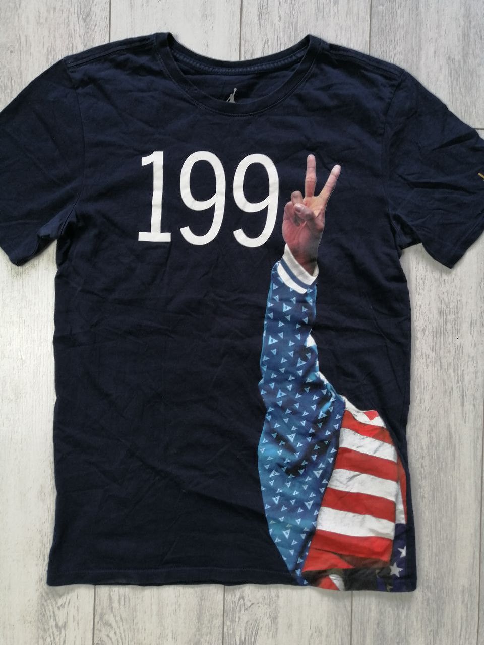 Jordan Brand × Nike Michael Jordan Peace Sign 1992 Olympics Union LA Style Tee Size US S / EU 44-46 / 1 - 2 Thumbnail