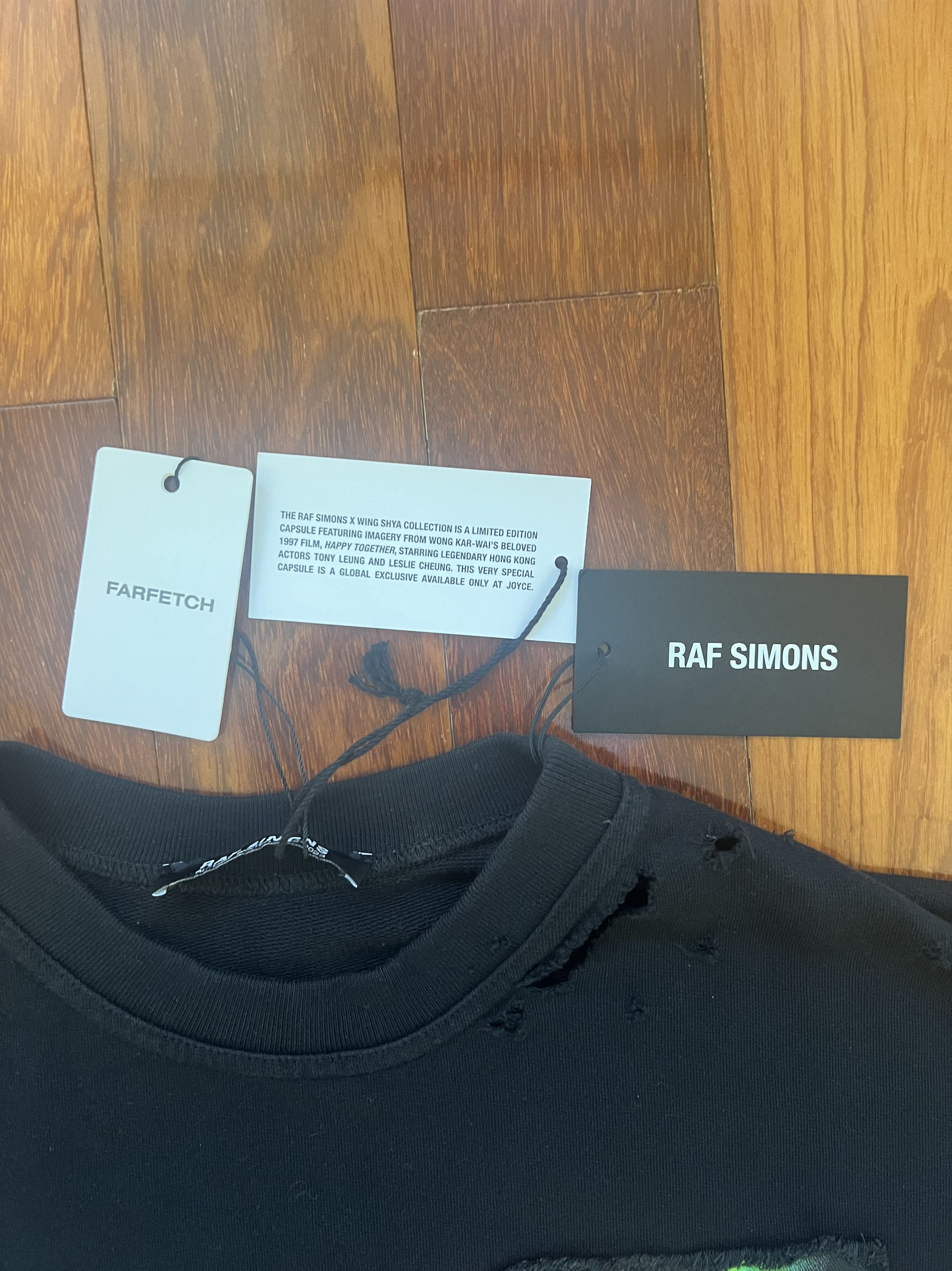 Raf Simons 💚 AW22-23 Raf Simons x Wing Shya Wong Kar Wai Crewneck NEW Size US M / EU 48-50 / 2 - 11 Thumbnail