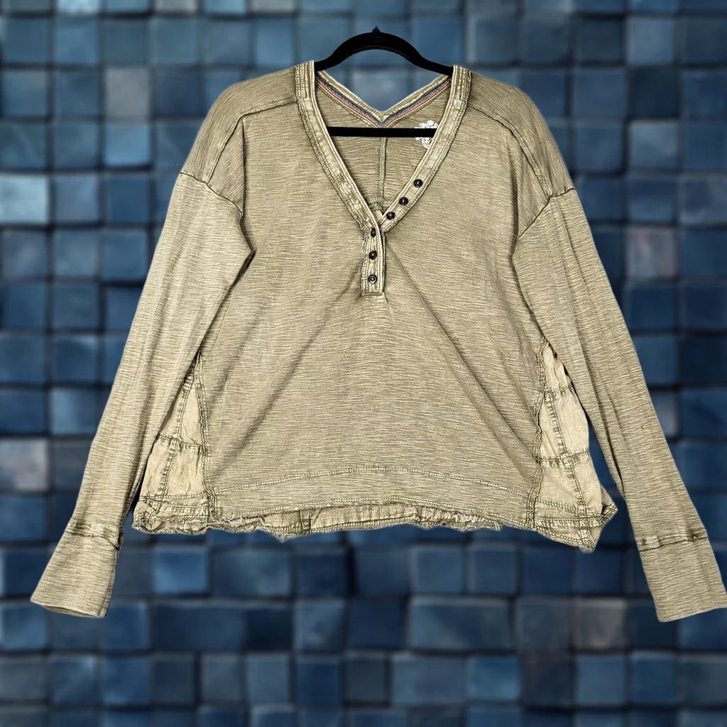 Vintage PILCRO Women's Army Green Ragged Long Sleeve Shirt S Size S / US 4 / IT 40 - 1 Thumbnail