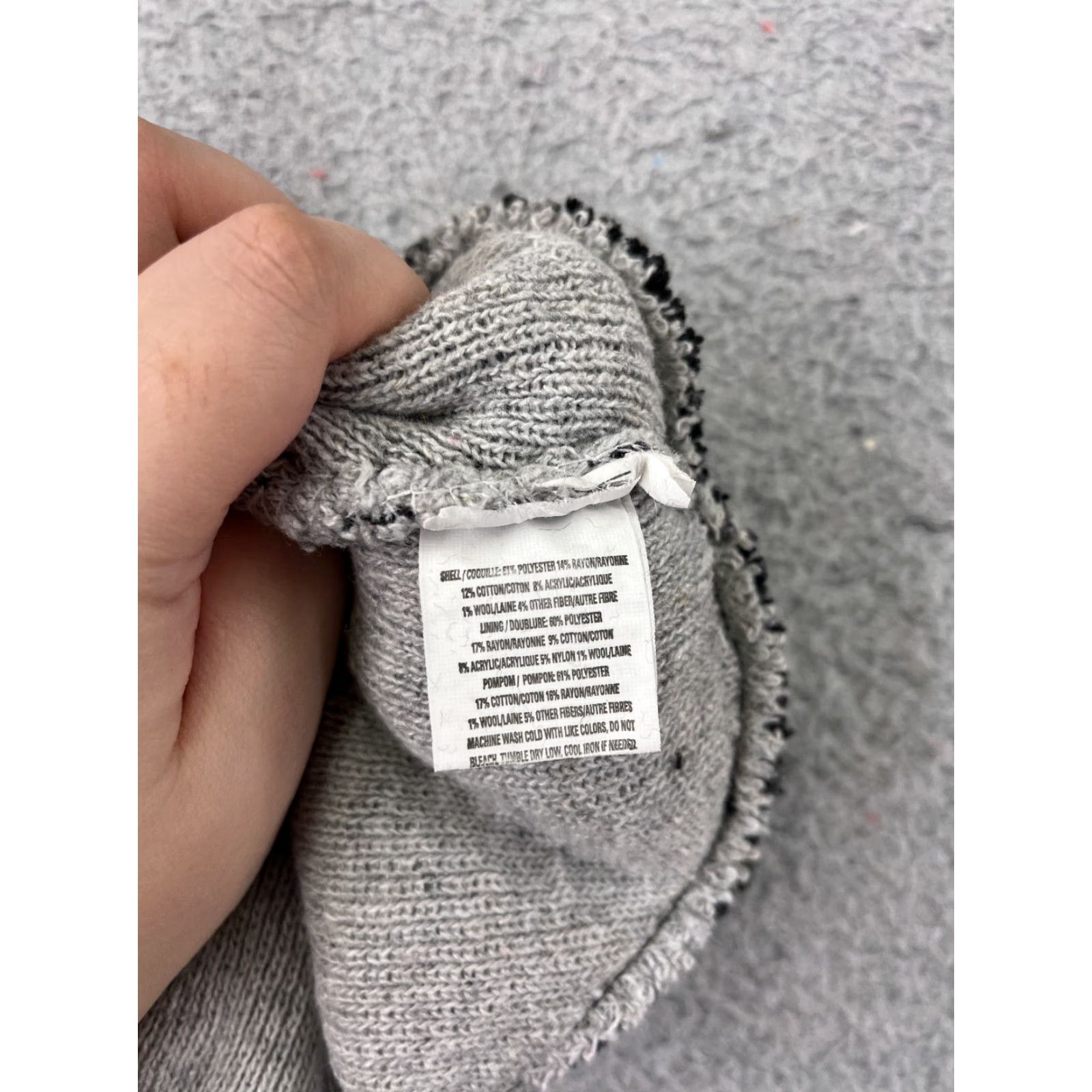 Vintage Dollar Tree Beanie Adult One Size Gray Striped Knit Polyester Ski Pom Unisex Adults Size ONE SIZE - 7 Thumbnail