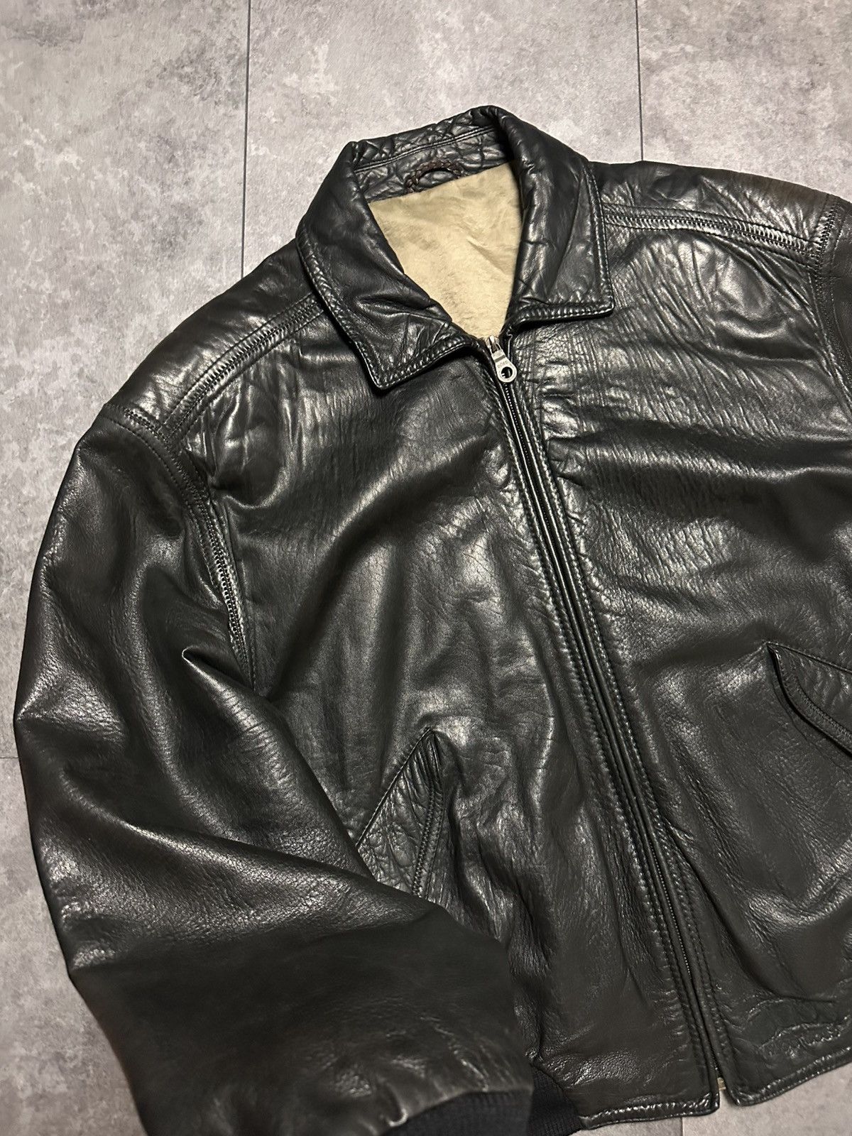 Hugo Boss bomber jacket Hugo Boss Size US L / EU 52-54 / 3 - 6 Thumbnail