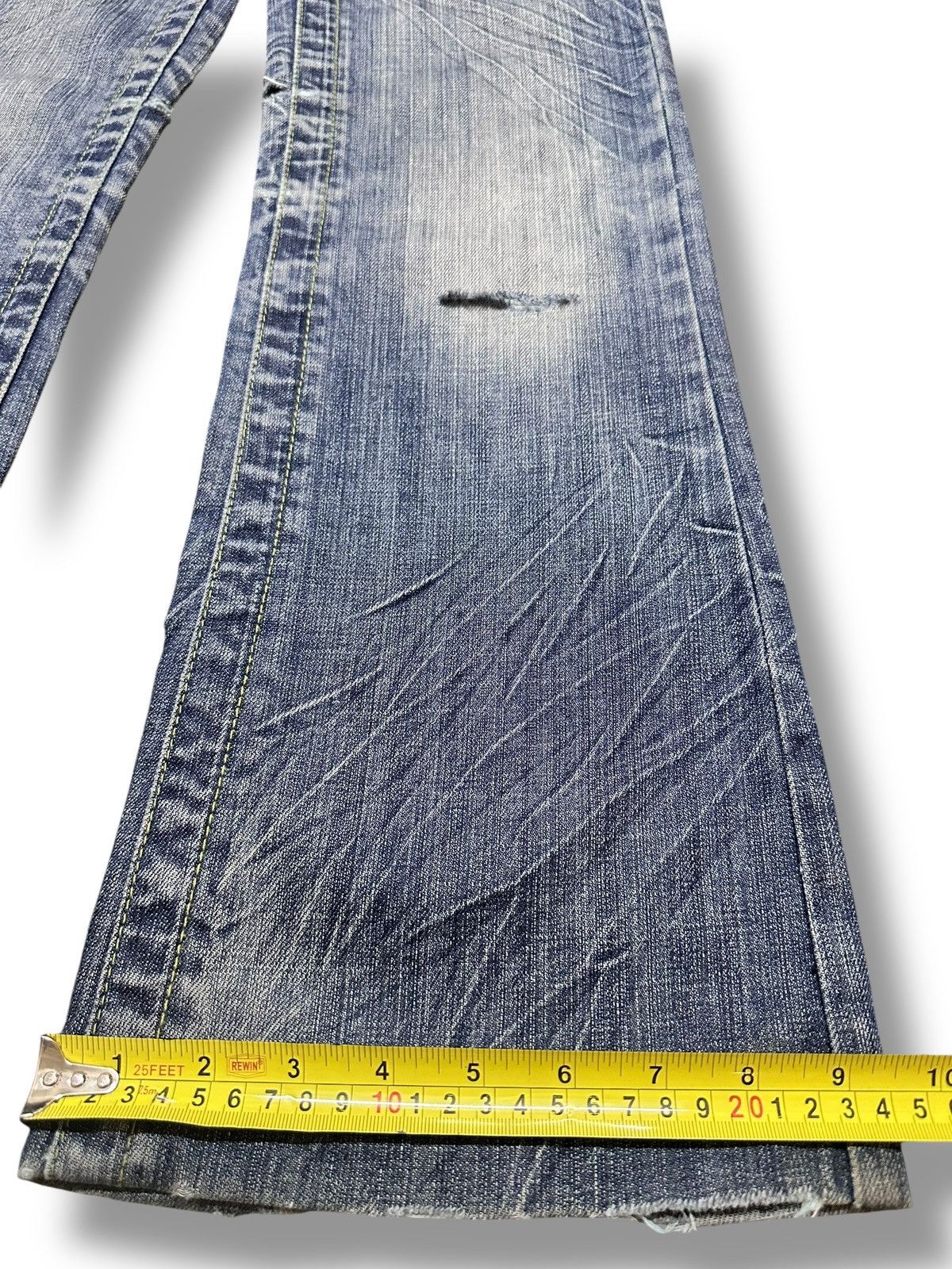 Japanese Brand Red Pepper Distressed Wideleg Bootcut Style Thunder Wash Size US 28 / EU 44 - 16 Thumbnail