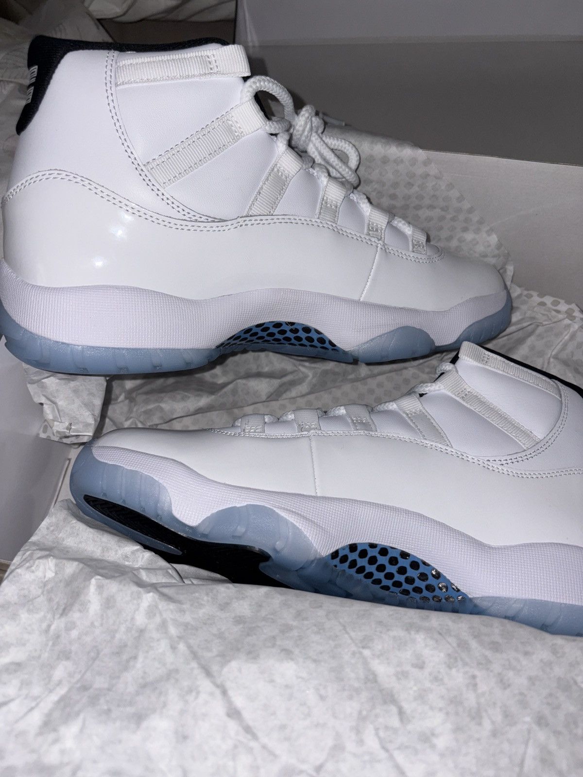 Jordan Brand Legend Blue 11 Size US 8 / EU 41 - 5 Thumbnail