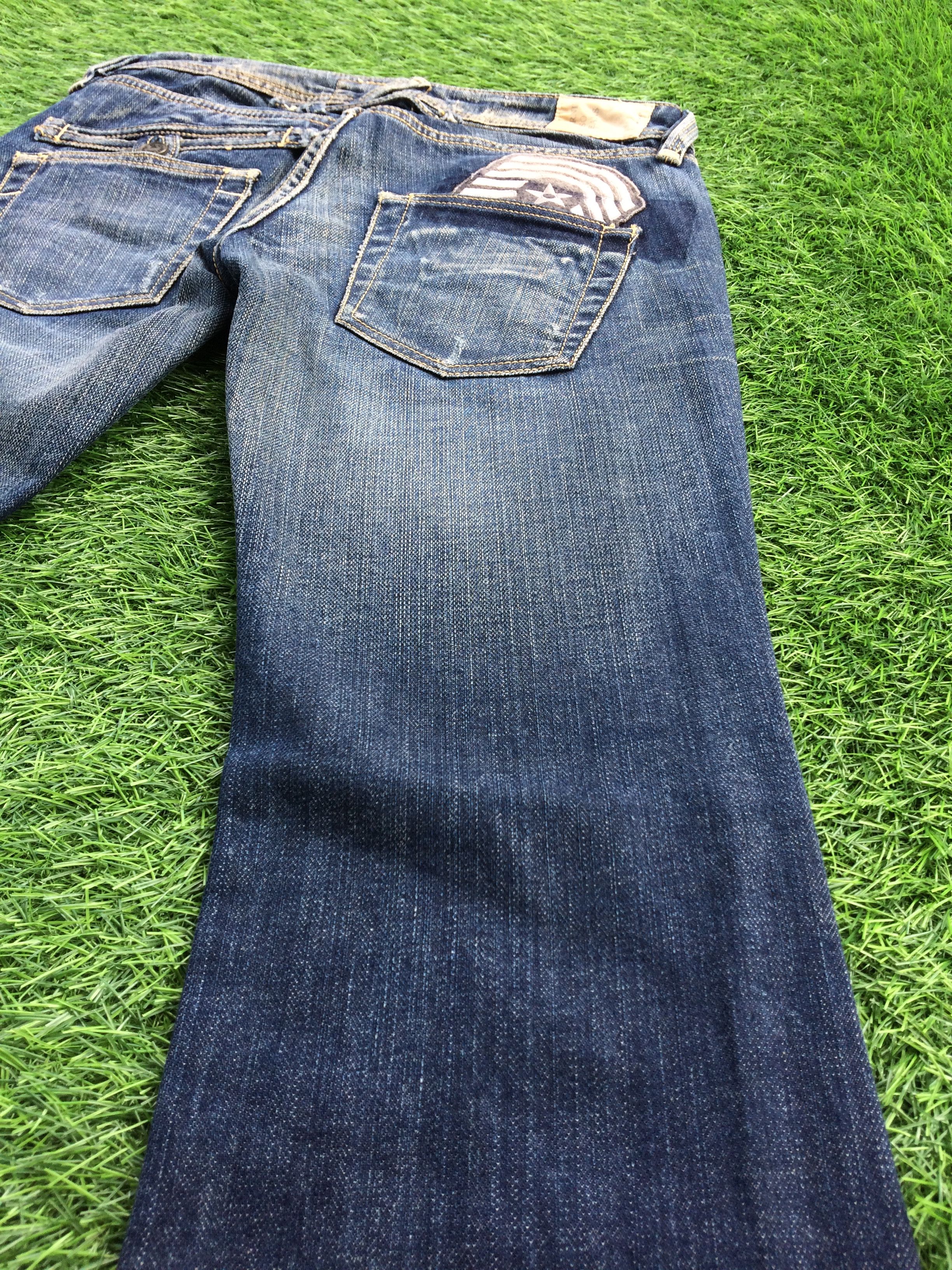 Japanese Brand Low Rise Distressed Flare Bootcut Denim Jeans D-869 Size US 26 / EU 42 - 7 Thumbnail