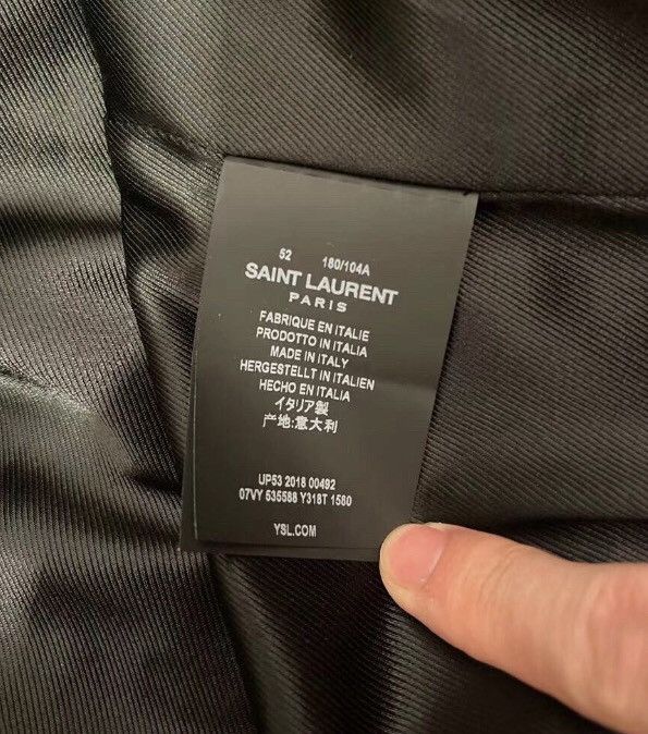 Saint Laurent Paris × Yves Saint Laurent Saint Laurent 18fw black silk poker jacket 2410-Nextarrow Size US L / EU 52-54 / 3 - 4 Thumbnail