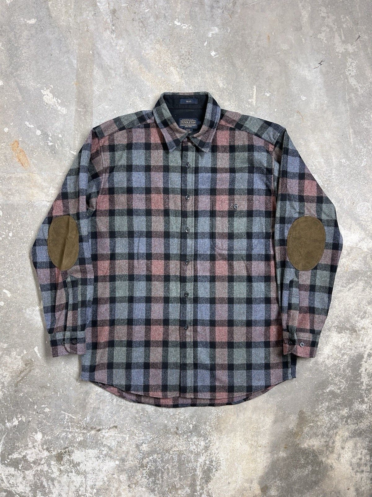 Pendleton PENDLETON Trail Shirt, Vintage Plaid Pattern Virgin Wool Size US L / EU 52-54 / 3 - 1 Thumbnail