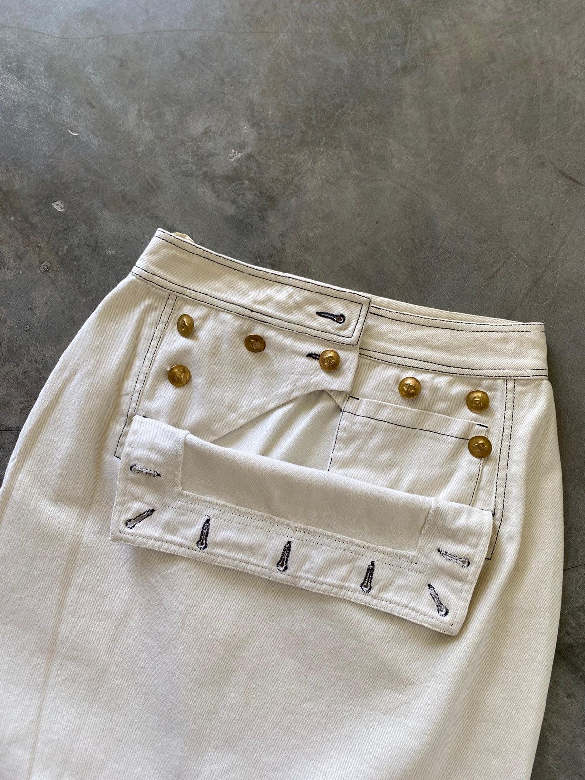 Chanel Vintage Chanel Skirt Size US 34 / EU 50 - 3 Thumbnail