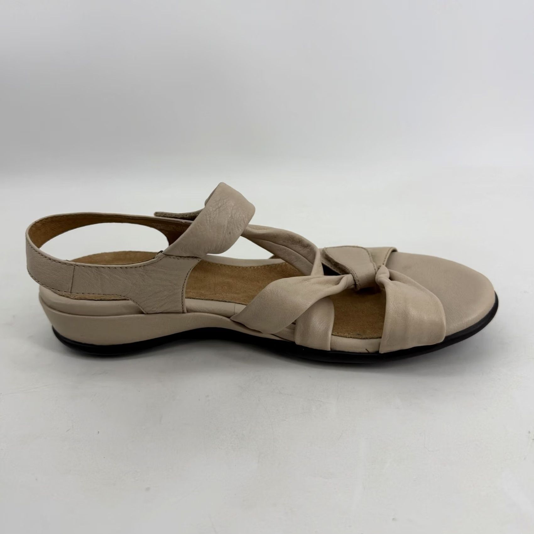 Clarks Clarks Artisan Sandals Womens Size 10W Beige Slingback Knot Wedge Comfort 87201 Size US 10 / IT 40 - 4 Thumbnail