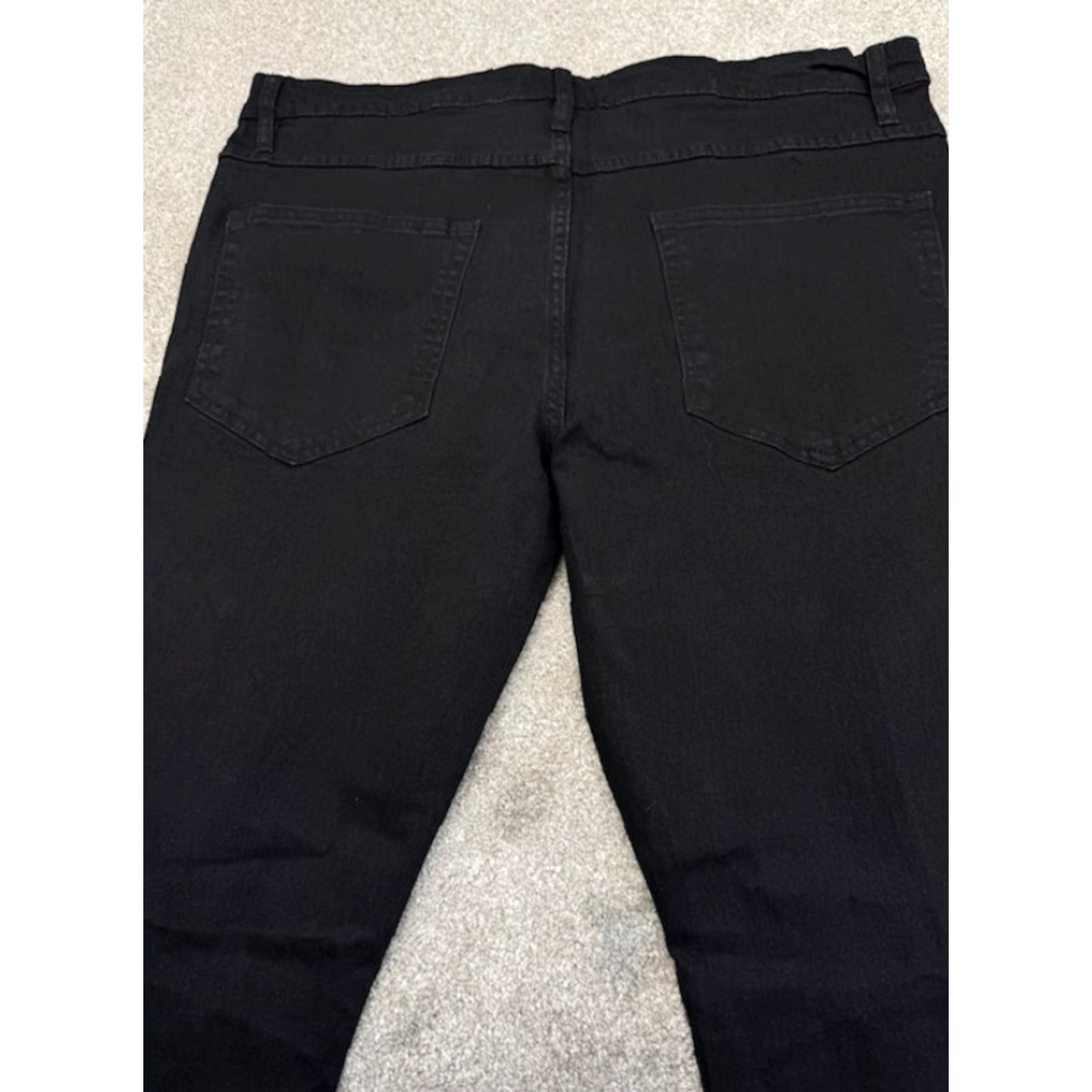 Vintage Good Counsel Jeans Men’s 44x34 Black Distressed Stretch Denim Tapered Big & Tall Mens Jeans Size US 44 / EU 60 - 7 Thumbnail