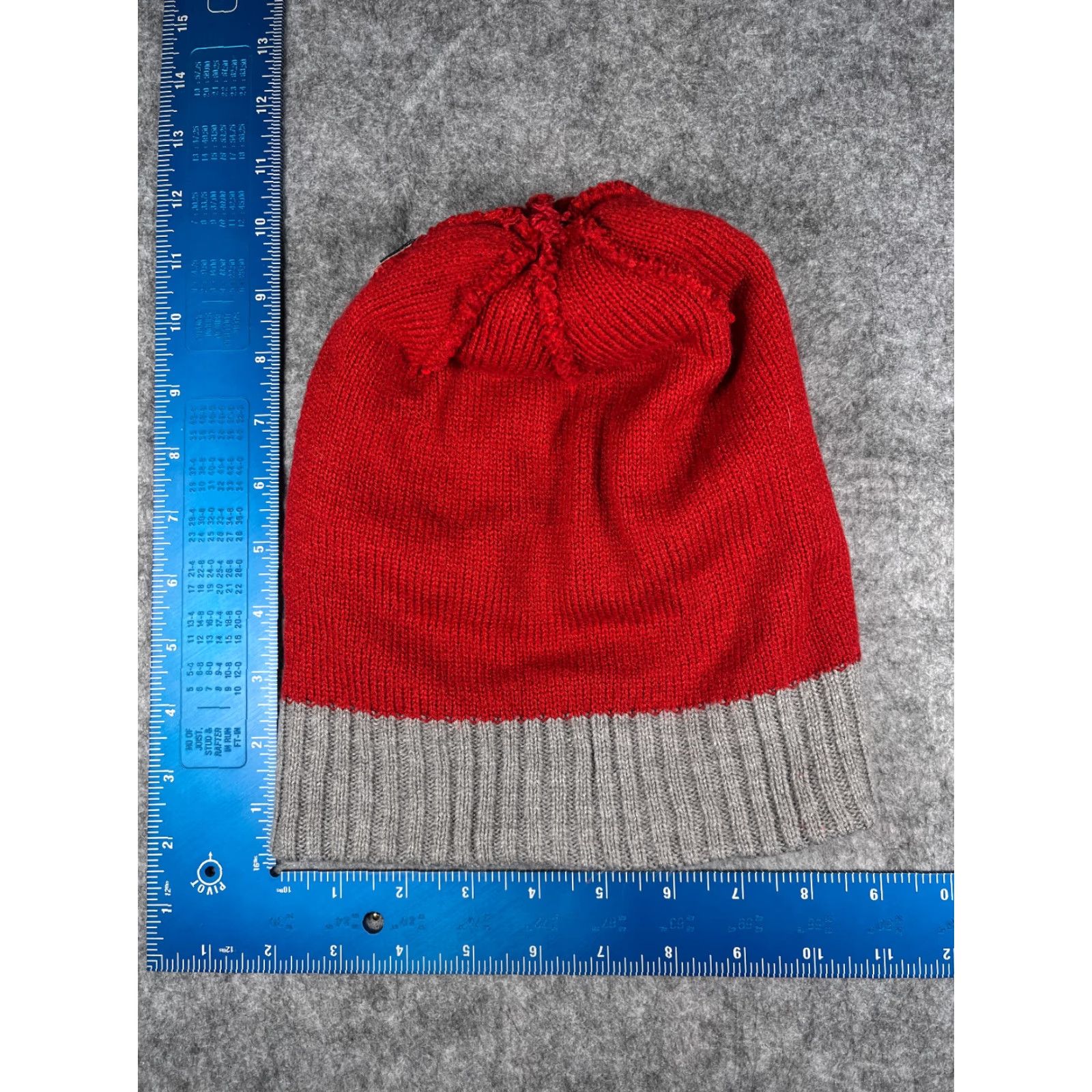 RVCA RVCA Beanie Toque Hat Adult One Size Red Stripe Knit 100% Acrylic Pom Ski Skate Size ONE SIZE - 5 Thumbnail