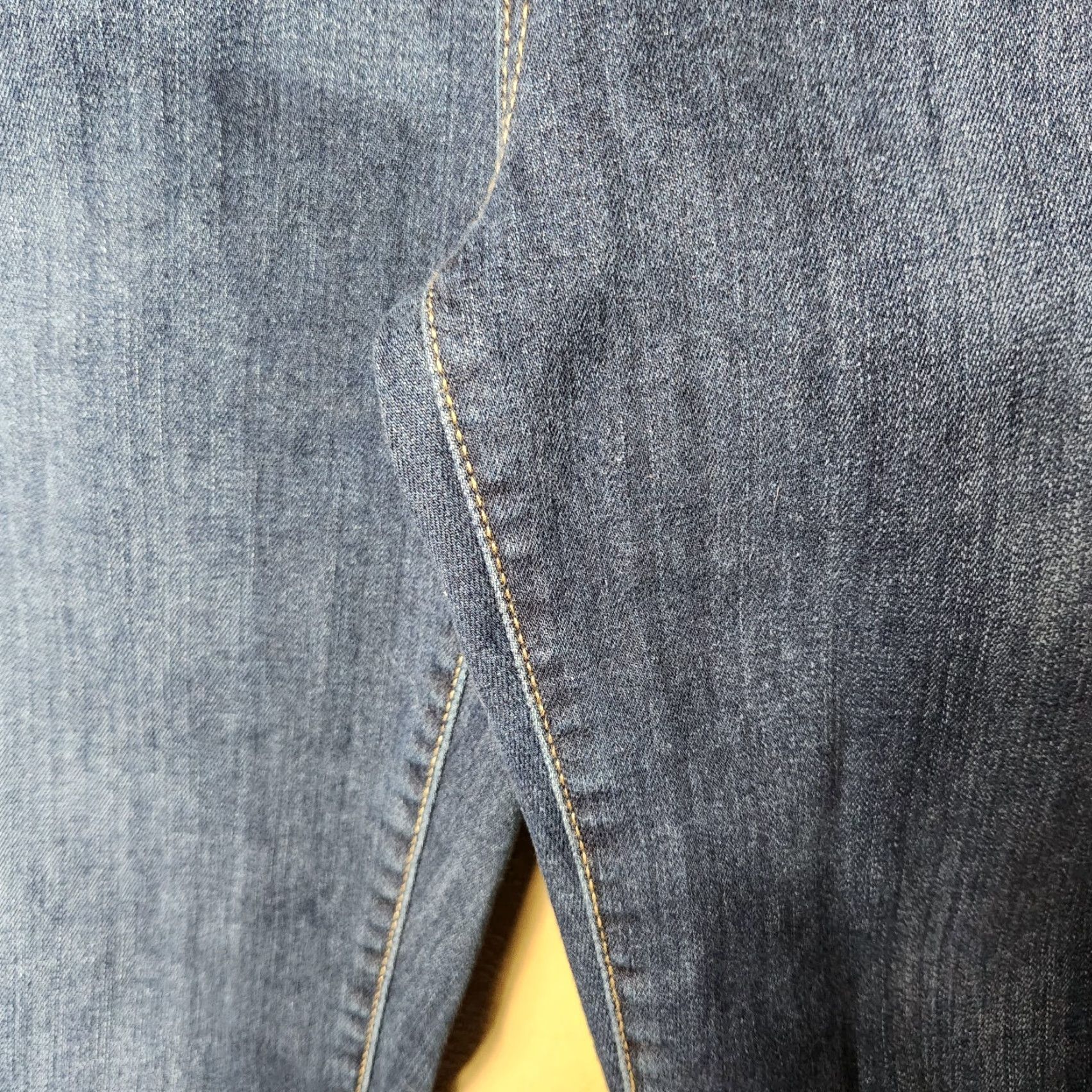 Vintage VINTAGE Judy Blue Huntington Mid Rise Relaxed Fit Dark Wash Chewed Hem Jeans-Size 31 Size 24" / US 00 / IT 34 - 4 Thumbnail