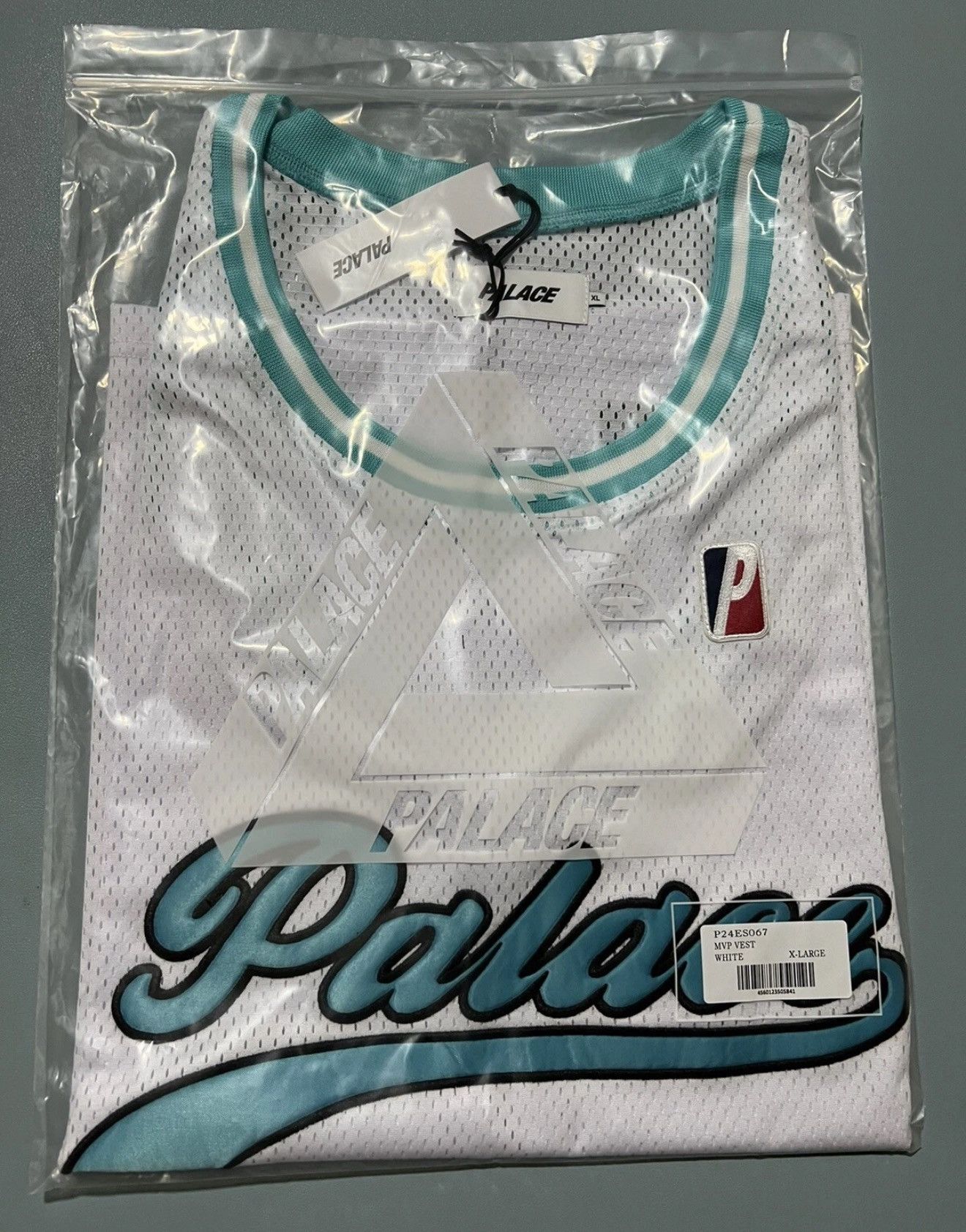 Palace Palace Skateboards MVP Vest White Basketball Jersey Sz XL Size US XL / EU 56 / 4 - 4 Thumbnail