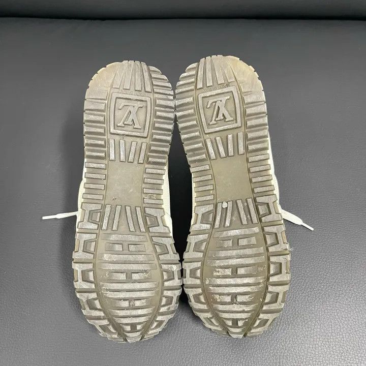 Louis Vuitton Louis Vuitton Run Away Casual Sneakers for Women -2508 Size US 4 / IT 34 - 8 Thumbnail