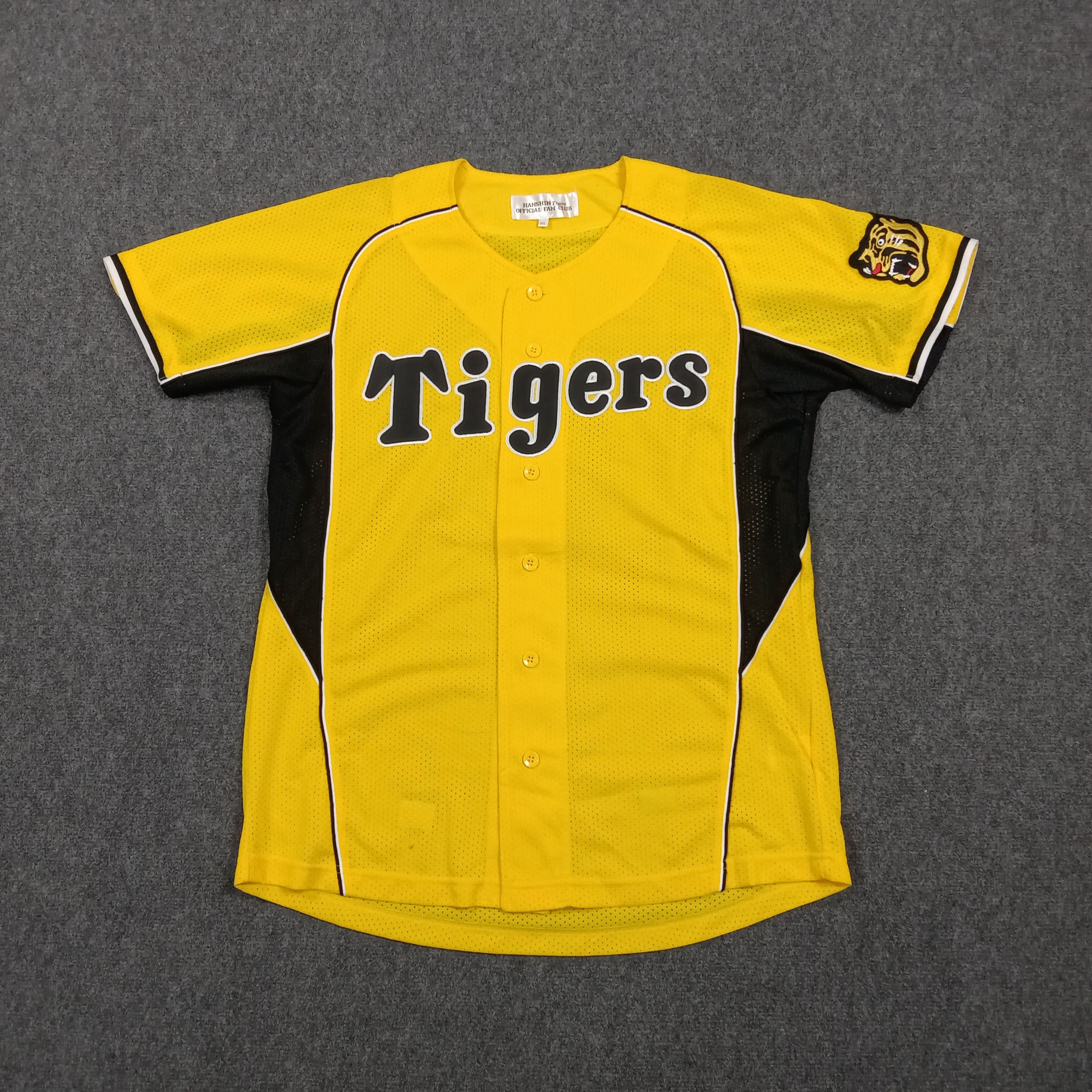Mizuno Hanshin Tigers Japanese Baseball Jersey Mizuno C294N28 Size US M / EU 48-50 / 2 - 1 Thumbnail