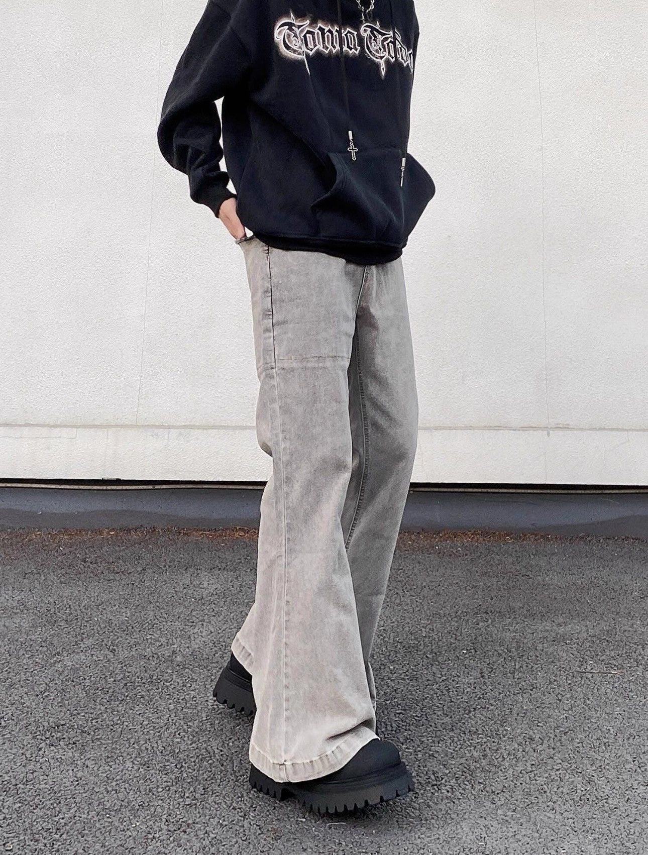 Designer × Jean Streetwear Gray Flared Jeans Size US 31 - 3 Thumbnail