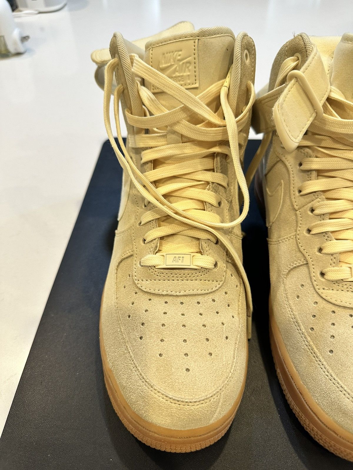 Nike Nike Air Force 1 High '07 LV8 Suede Size US 10 / EU 43 - 6 Thumbnail