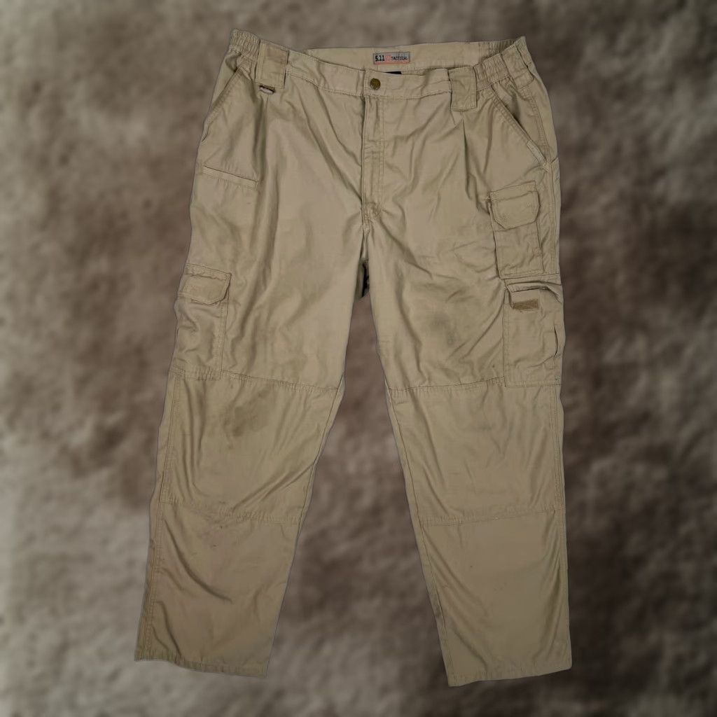 Vintage 5.11 Tactical Cargo Pants Regular 44x32 Beige Tan Cotton Cotton Cargo Pocket 5.11 Taclite Pro Mens Pants USA Army Size US 44 / EU 60 - 1 Thumbnail
