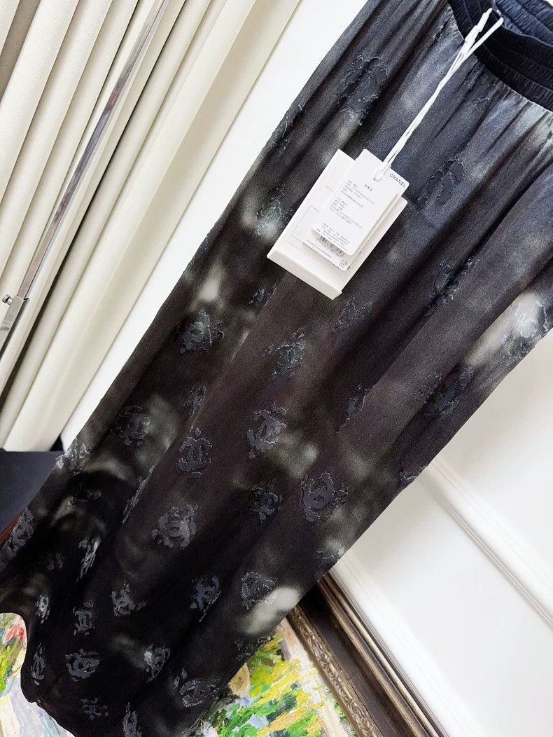 Chanel Chanel 22A handicraft workshop black full-print double C m Size 24" / US 00 / IT 34 - 3 Thumbnail