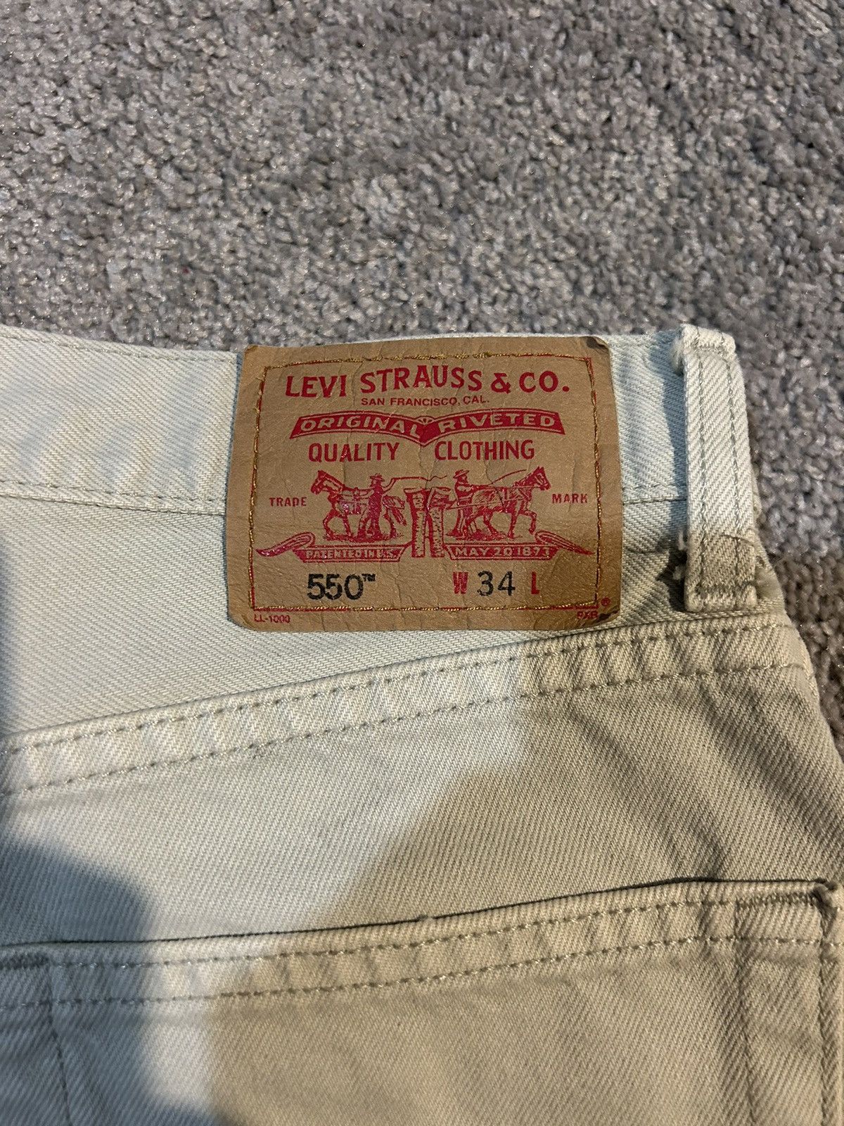Levi's × Levi's Vintage Clothing × Vintage Vintage Levi's 550 Jean Short Size US 34 / EU 50 - 3 Thumbnail