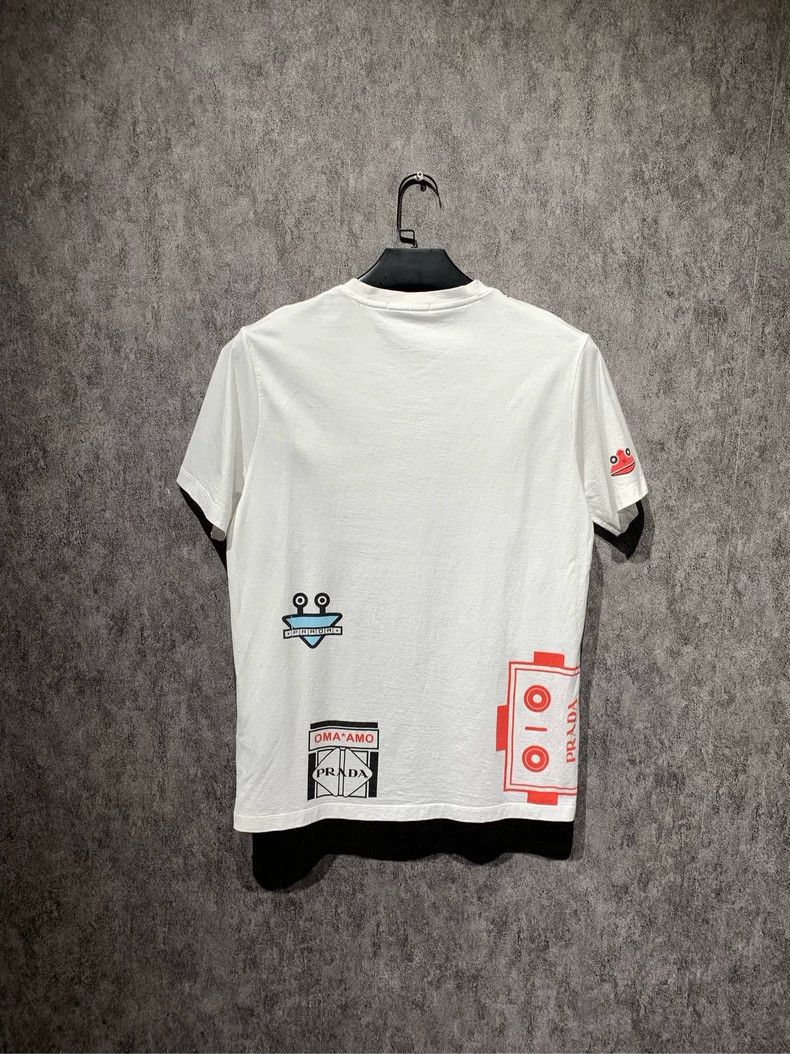 Prada Prada Robot short sleeves 2501-Nextarrow Size US M / EU 48-50 / 2 - 2 Thumbnail